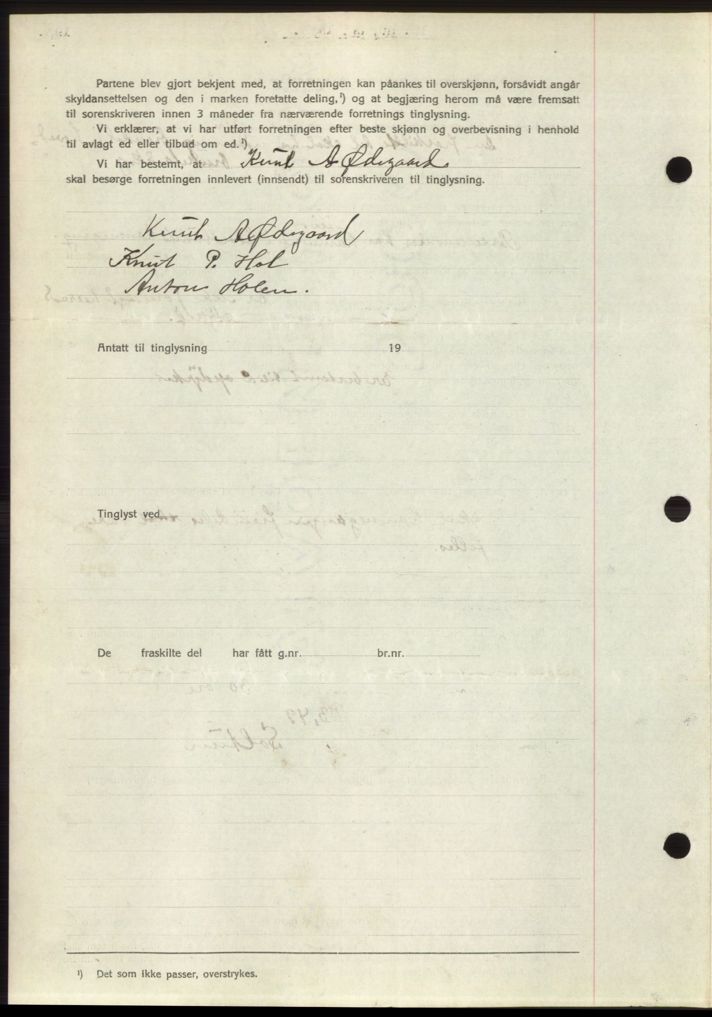 Romsdal sorenskriveri, AV/SAT-A-4149/1/2/2C/L0067: Mortgage book no. 61, 1935-1935, Deed date: 15.08.1935