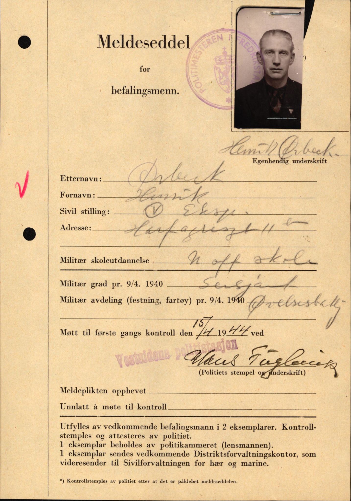 Forsvaret, Forsvarets krigshistoriske avdeling, AV/RA-RAFA-2017/Y/Yf/L0209: II-C-11-2121  -  Okkupasjonstiden.  Meldesedler for befal med foto og oppl. om militær grad 9. apr. 1940., 1944-1945, p. 1321