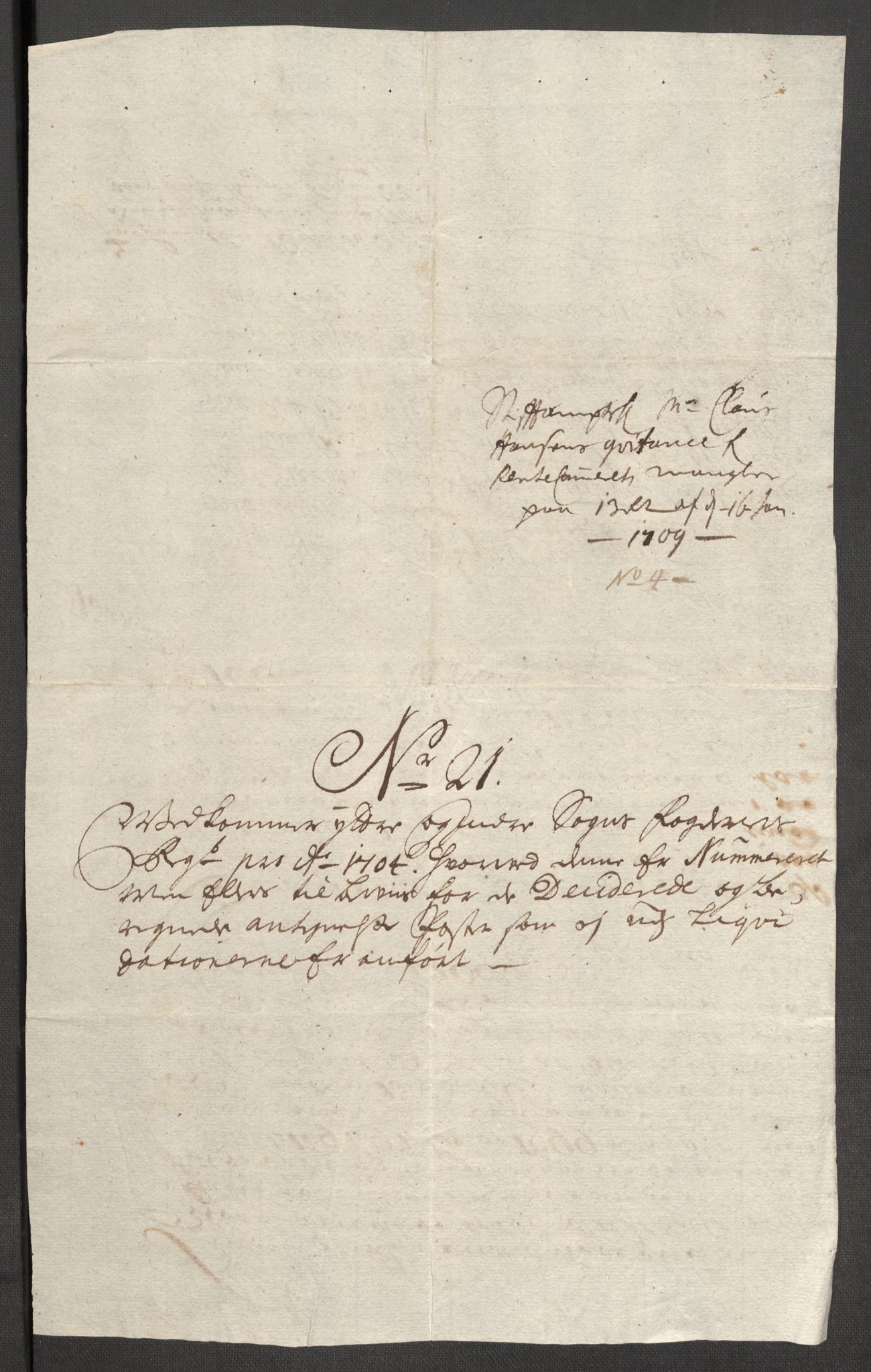 Rentekammeret inntil 1814, Reviderte regnskaper, Fogderegnskap, AV/RA-EA-4092/R52/L3313: Fogderegnskap Sogn, 1703-1704, p. 501