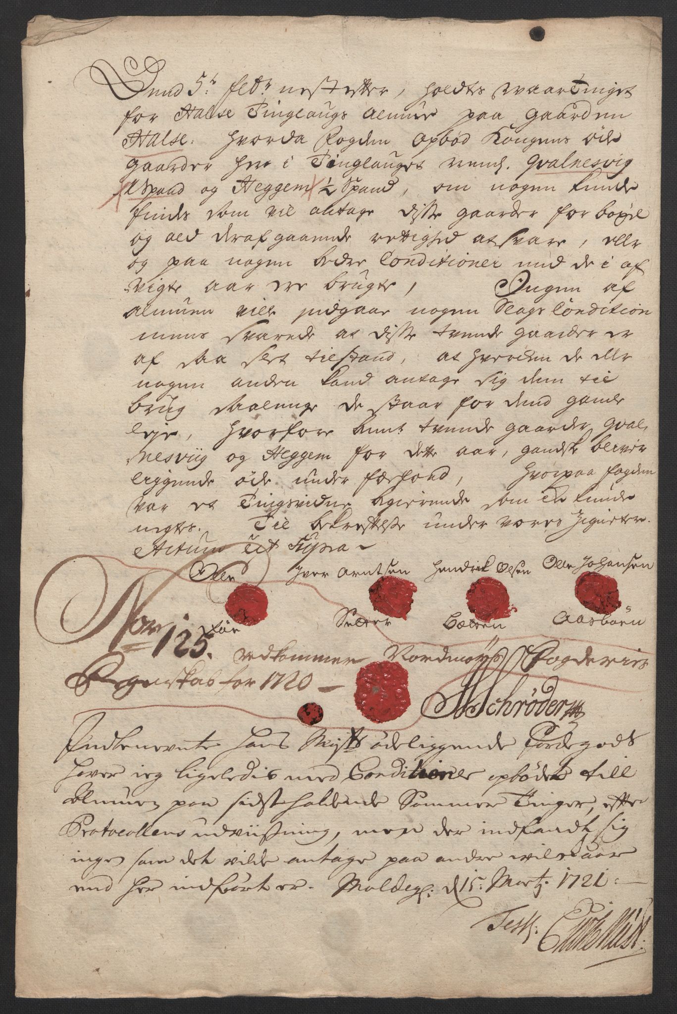 Rentekammeret inntil 1814, Reviderte regnskaper, Fogderegnskap, AV/RA-EA-4092/R56/L3753: Fogderegnskap Nordmøre, 1720, p. 432