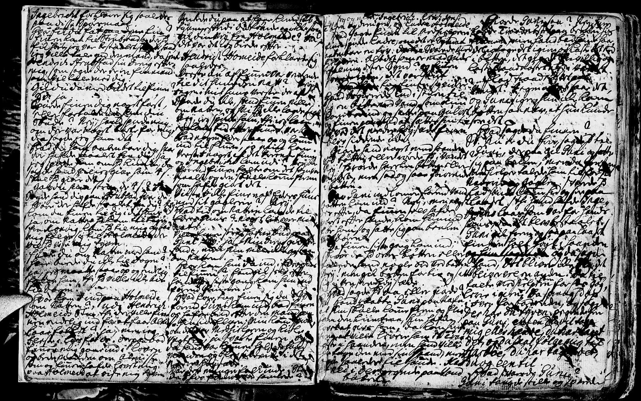 Ministerialprotokoller, klokkerbøker og fødselsregistre - Møre og Romsdal, AV/SAT-A-1454/586/L0978: Parish register (official) no. 586A04, 1732-1751