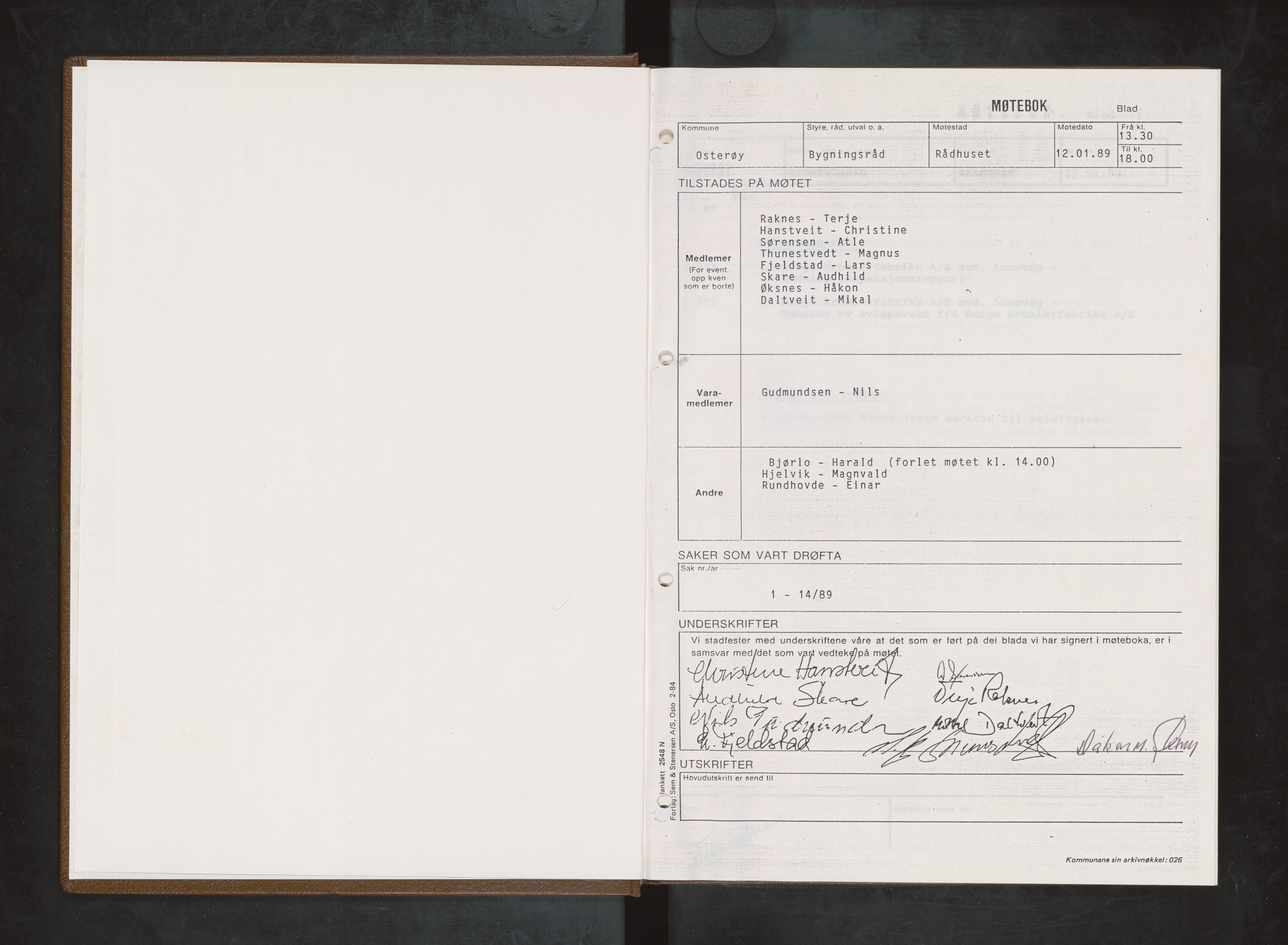 Osterøy kommune. Bygningsrådet, IKAH/1253b-511/A/Aa/L0023: Møtebok Osterøy bygningsråd, 1989