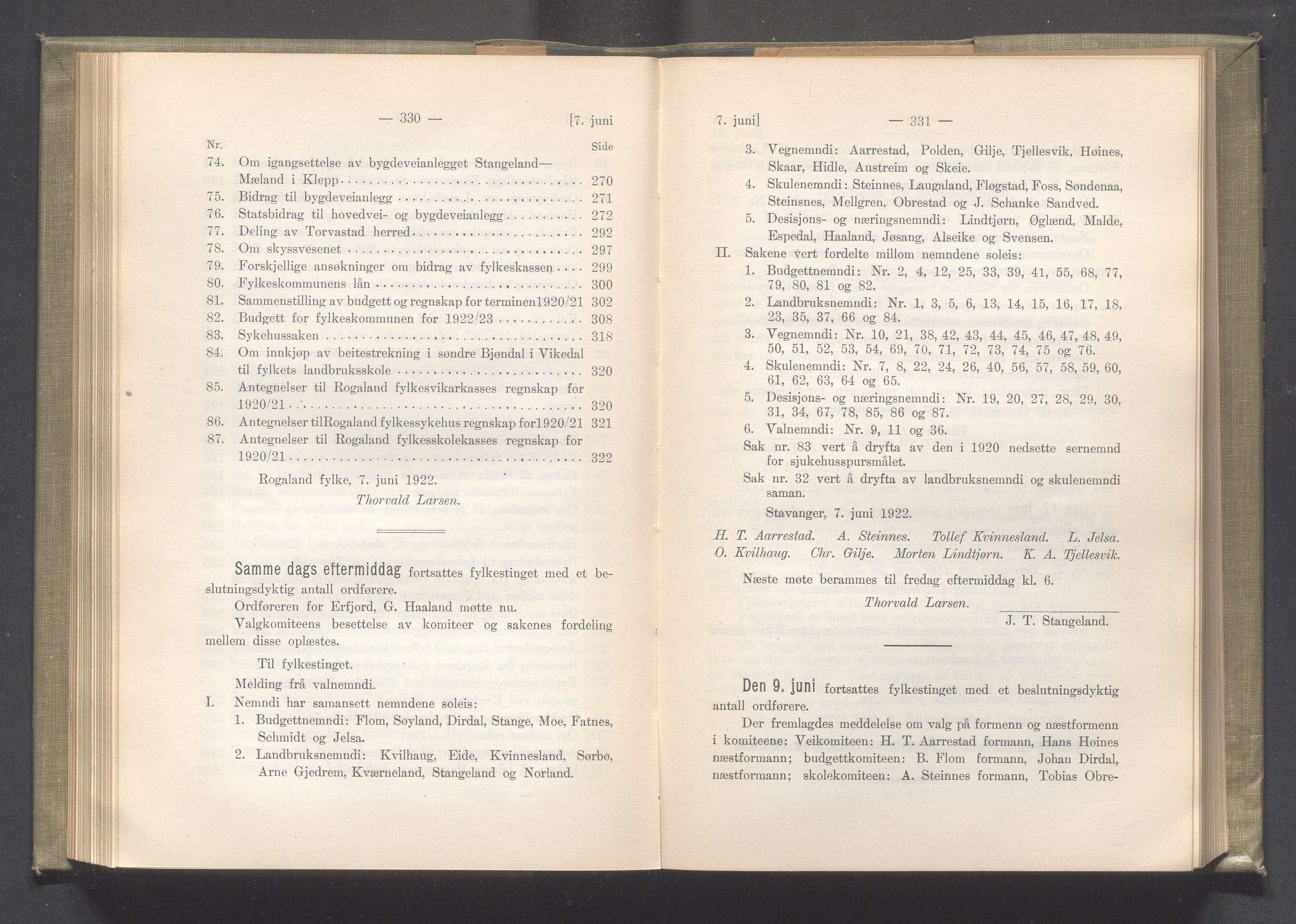 Rogaland fylkeskommune - Fylkesrådmannen , IKAR/A-900/A/Aa/Aaa/L0041: Møtebok , 1922, p. 330-331