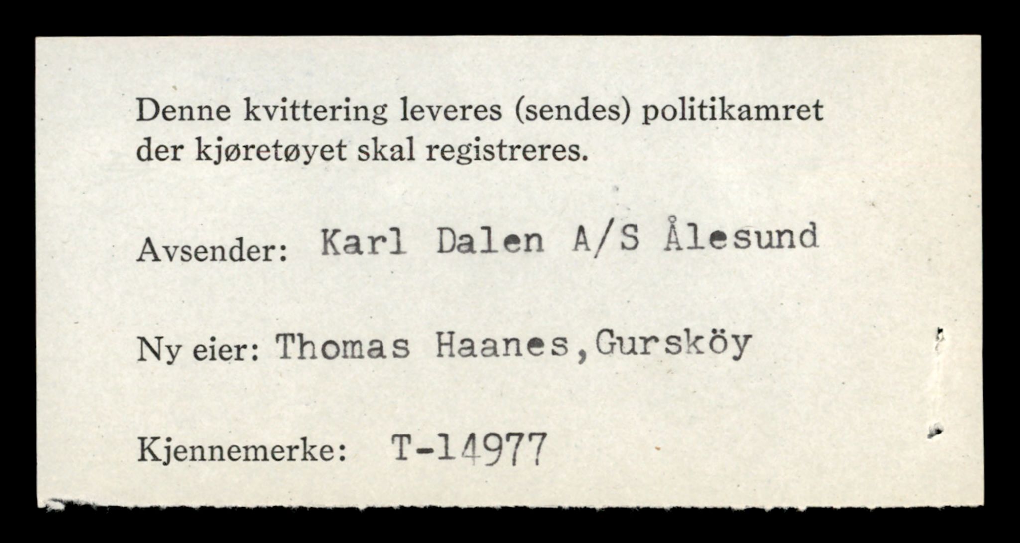 Møre og Romsdal vegkontor - Ålesund trafikkstasjon, AV/SAT-A-4099/F/Fe/L0049: Registreringskort for kjøretøy T 14864 - T 18613, 1927-1998, p. 2682