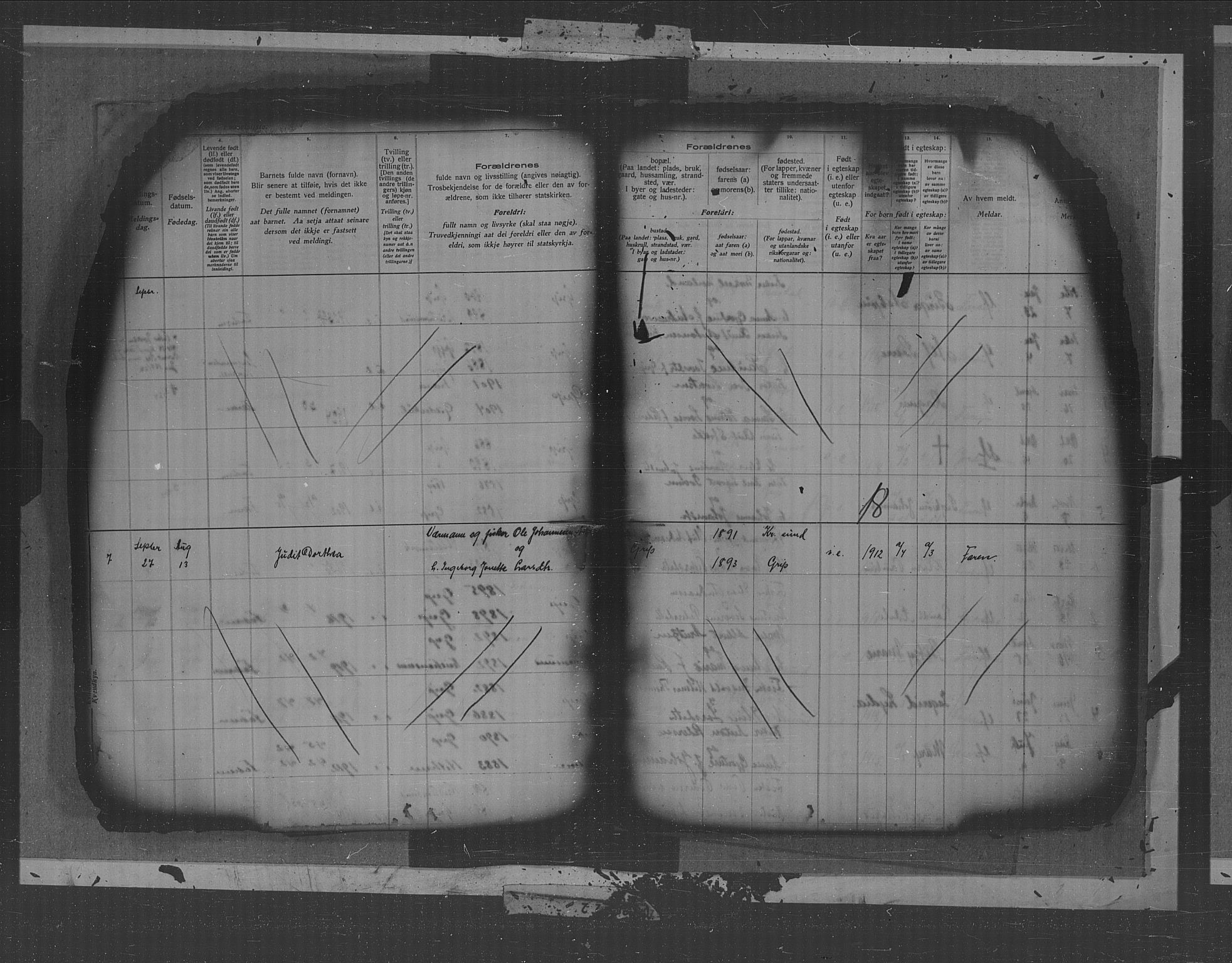 Kristiansund sokneprestkontor, AV/SAT-A-1068/1/II/II4: Birth register no. 38, 1916-1950, p. 18