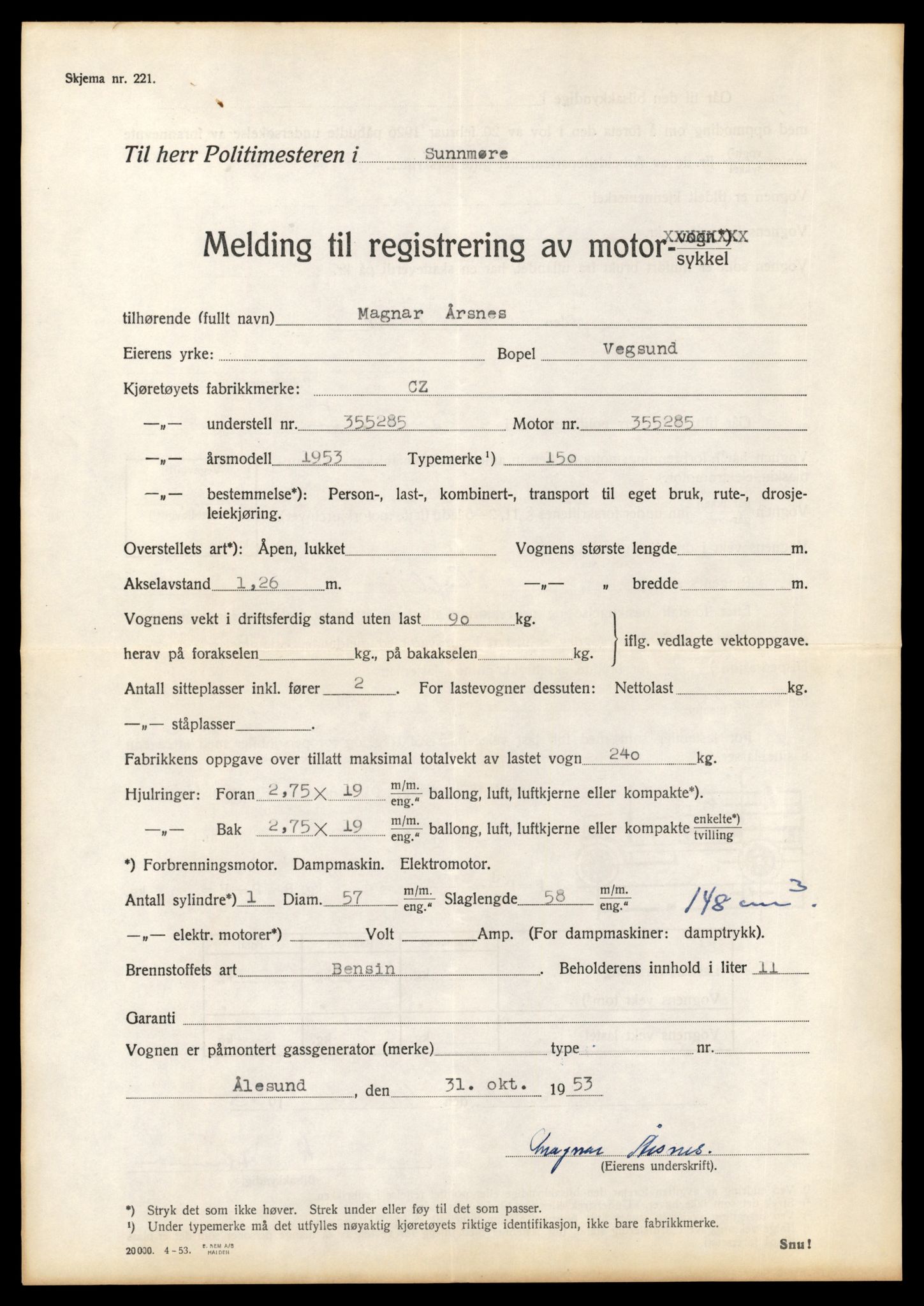 Møre og Romsdal vegkontor - Ålesund trafikkstasjon, AV/SAT-A-4099/F/Fe/L0037: Registreringskort for kjøretøy T 13031 - T 13179, 1927-1998, p. 319