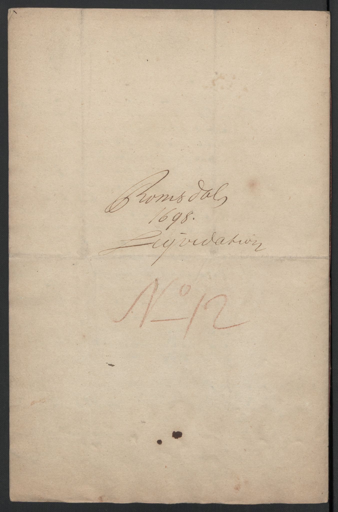 Rentekammeret inntil 1814, Reviderte regnskaper, Fogderegnskap, AV/RA-EA-4092/R55/L3653: Fogderegnskap Romsdal, 1697-1698, p. 241