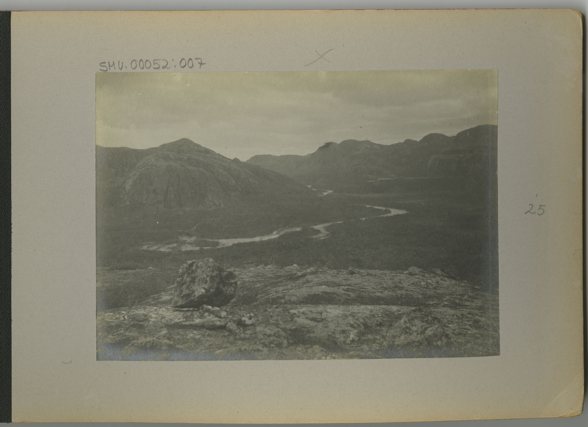 Wessel, Ellisif Rannveig, VAMU/F-0001/U/Ub/L0001: Gave til Håkon Finstad, 1890-1915