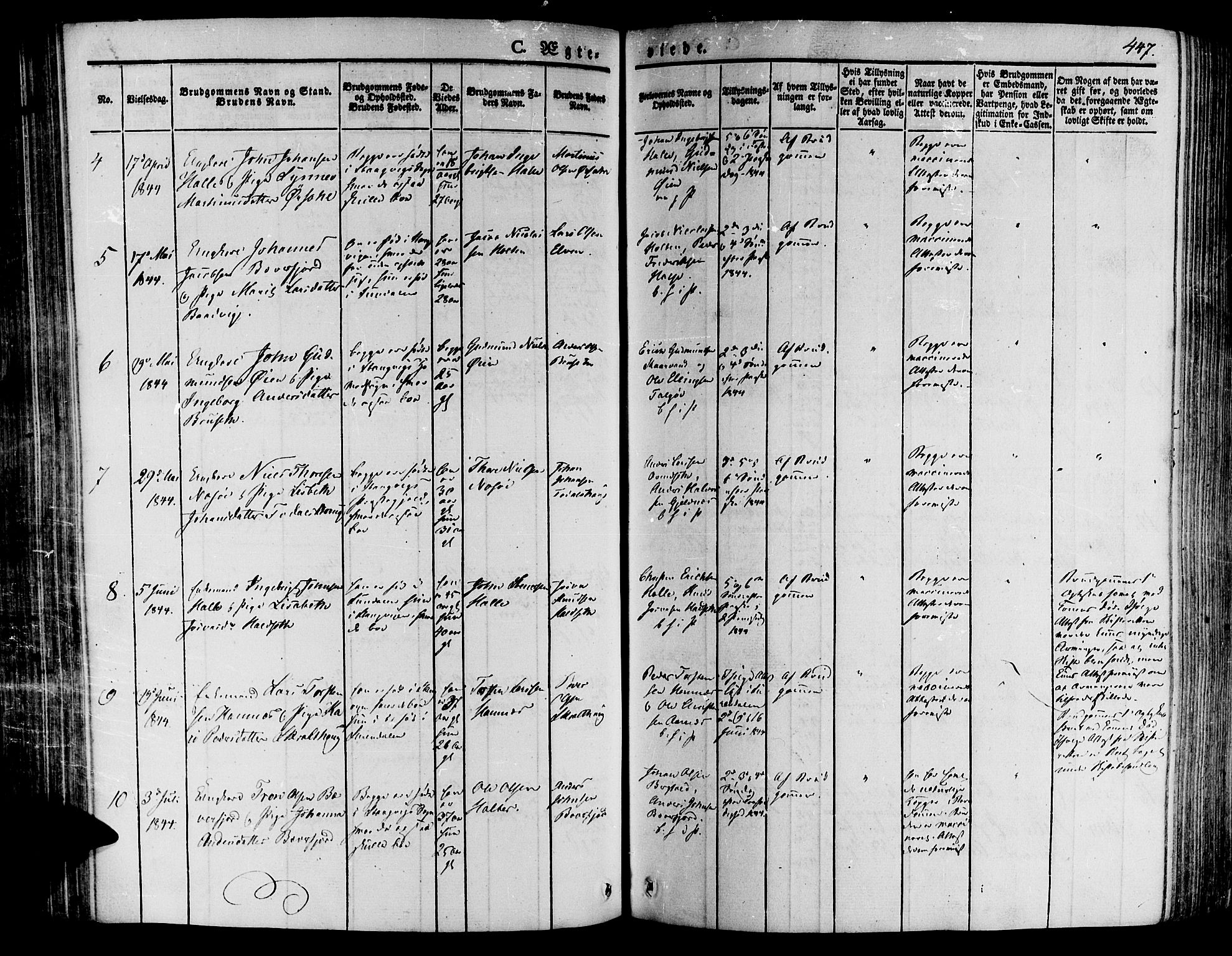 Ministerialprotokoller, klokkerbøker og fødselsregistre - Møre og Romsdal, AV/SAT-A-1454/592/L1024: Parish register (official) no. 592A03 /1, 1831-1849, p. 447