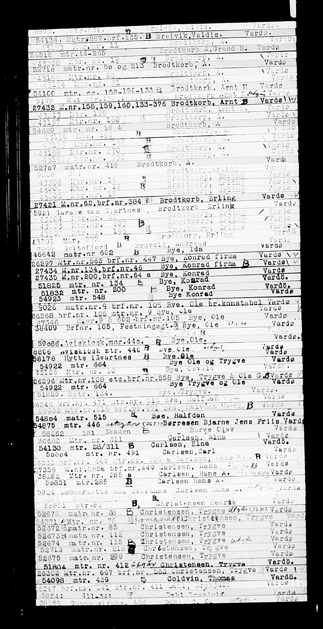 Krigsskadetrygdene for bygninger og løsøre, AV/RA-S-1548/V/L0014: --, 1940-1945, p. 1121