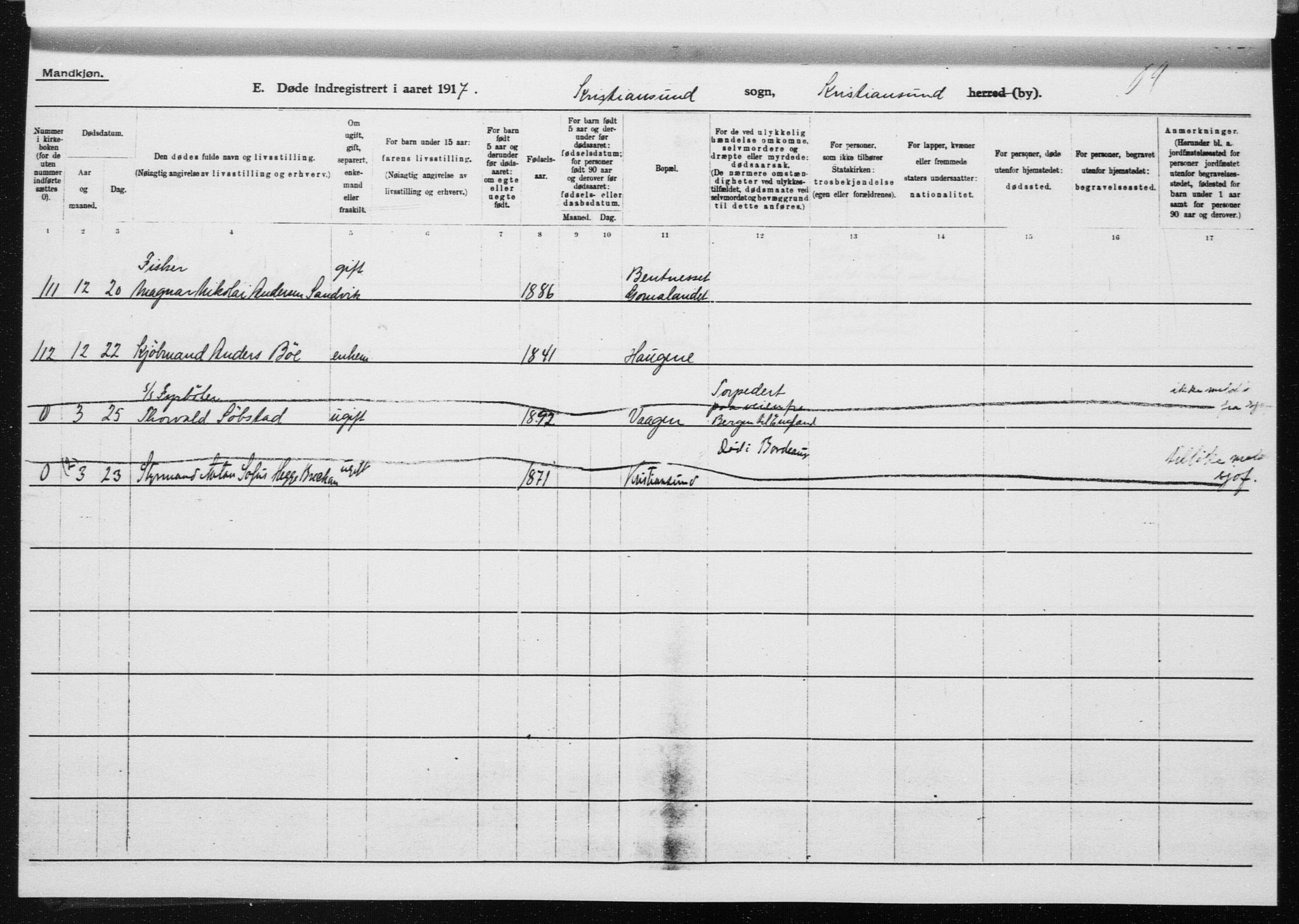 Ministerialprotokoller, klokkerbøker og fødselsregistre - Møre og Romsdal, AV/SAT-A-1454/572/L0863: Parish register (official) no. 572D07, 1917-1935