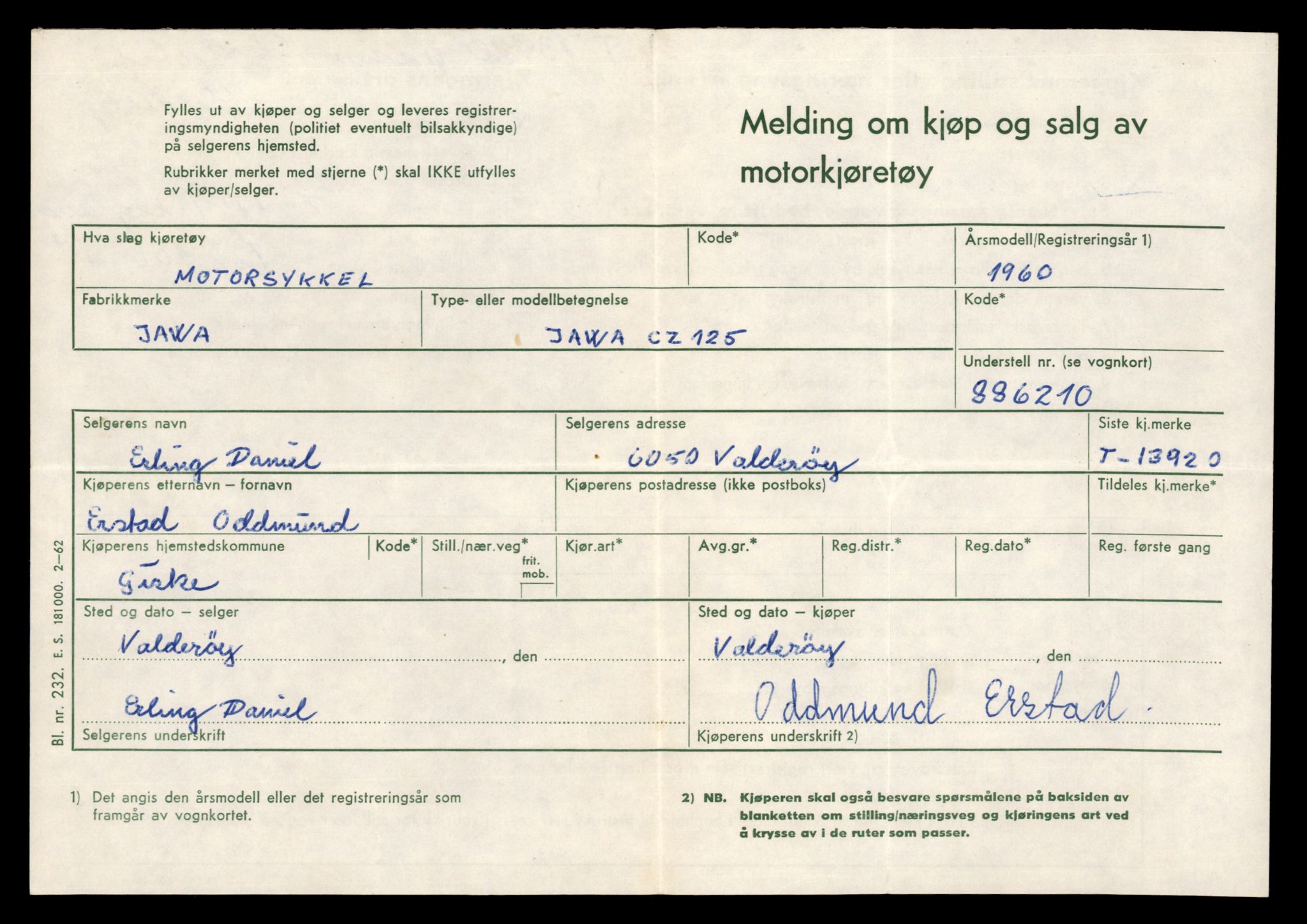 Møre og Romsdal vegkontor - Ålesund trafikkstasjon, AV/SAT-A-4099/F/Fe/L0042: Registreringskort for kjøretøy T 13906 - T 14079, 1927-1998, p. 182