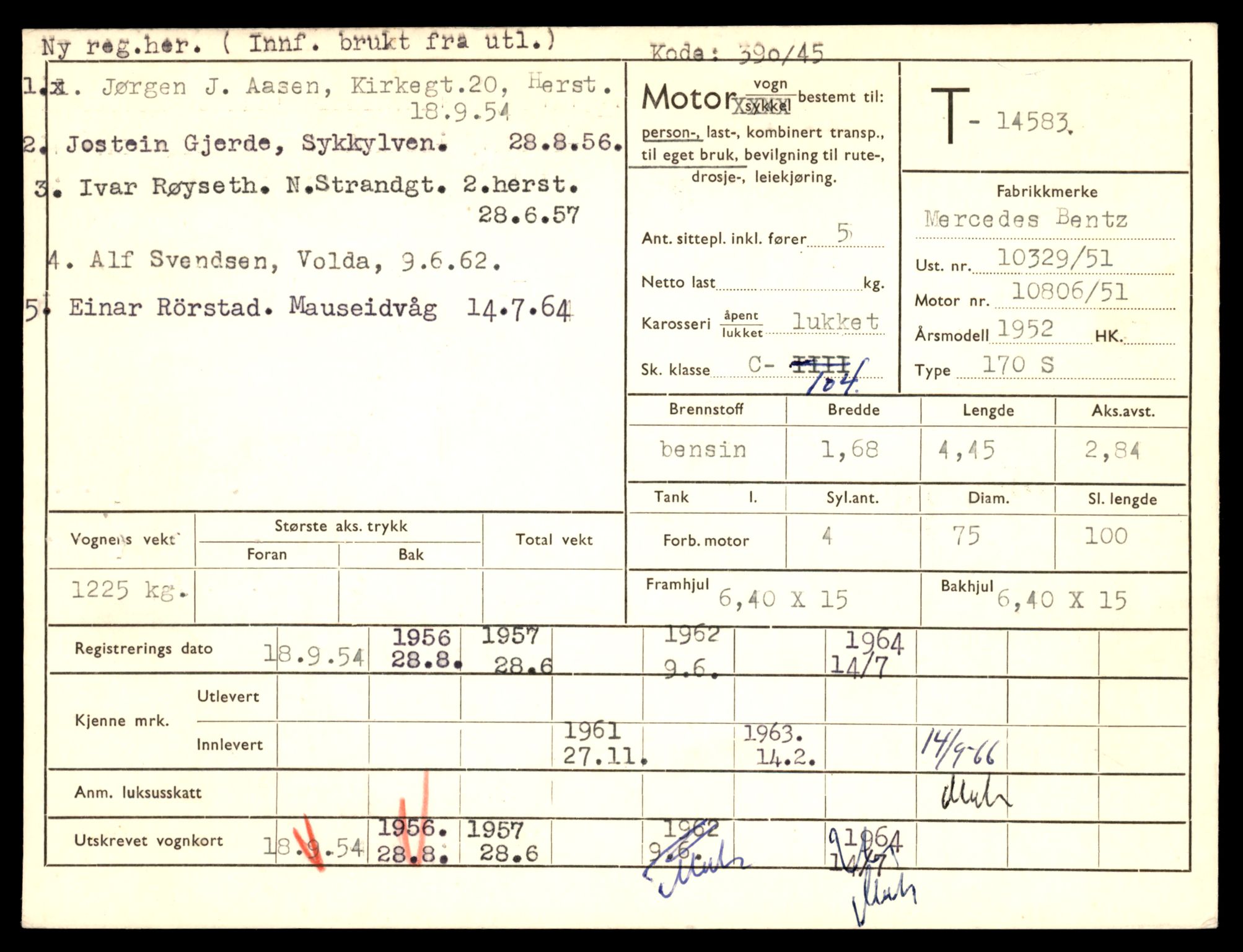 Møre og Romsdal vegkontor - Ålesund trafikkstasjon, AV/SAT-A-4099/F/Fe/L0047: Registreringskort for kjøretøy T 14580 - T 14720, 1927-1998, p. 61
