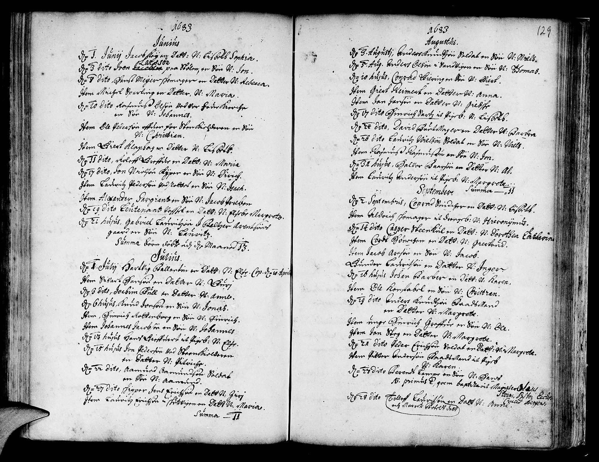 Korskirken sokneprestembete, SAB/A-76101/H/Haa/L0001: Parish register (official) no. A 1, 1674-1688, p. 129