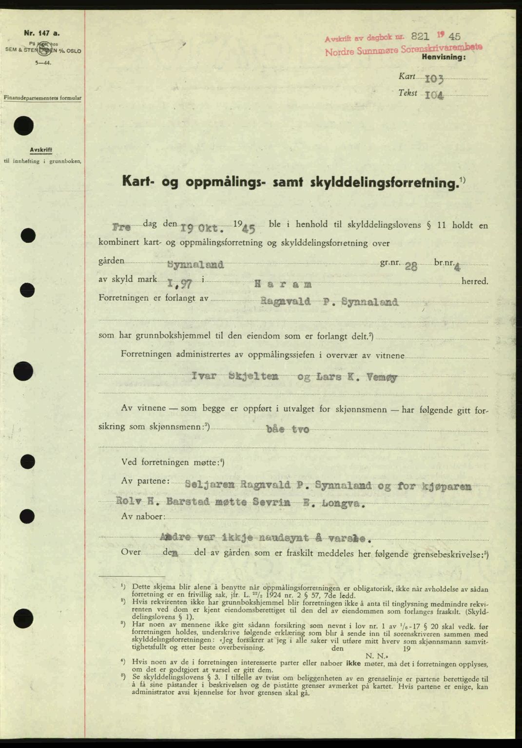 Nordre Sunnmøre sorenskriveri, AV/SAT-A-0006/1/2/2C/2Ca: Mortgage book no. A20a, 1945-1945, Diary no: : 821/1945