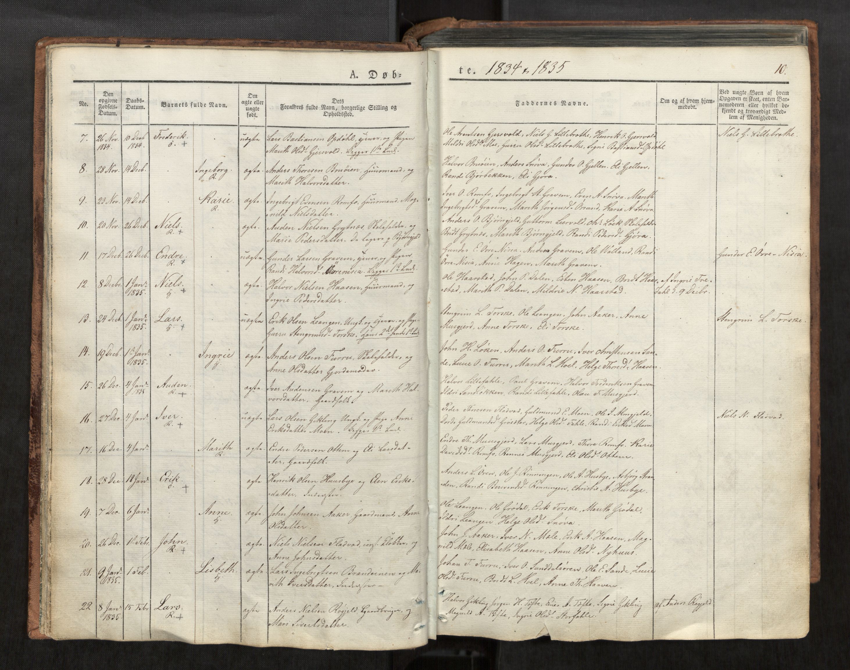 Ministerialprotokoller, klokkerbøker og fødselsregistre - Møre og Romsdal, SAT/A-1454/590/L1012: Parish register (official) no. 590A04, 1832-1846, p. 10