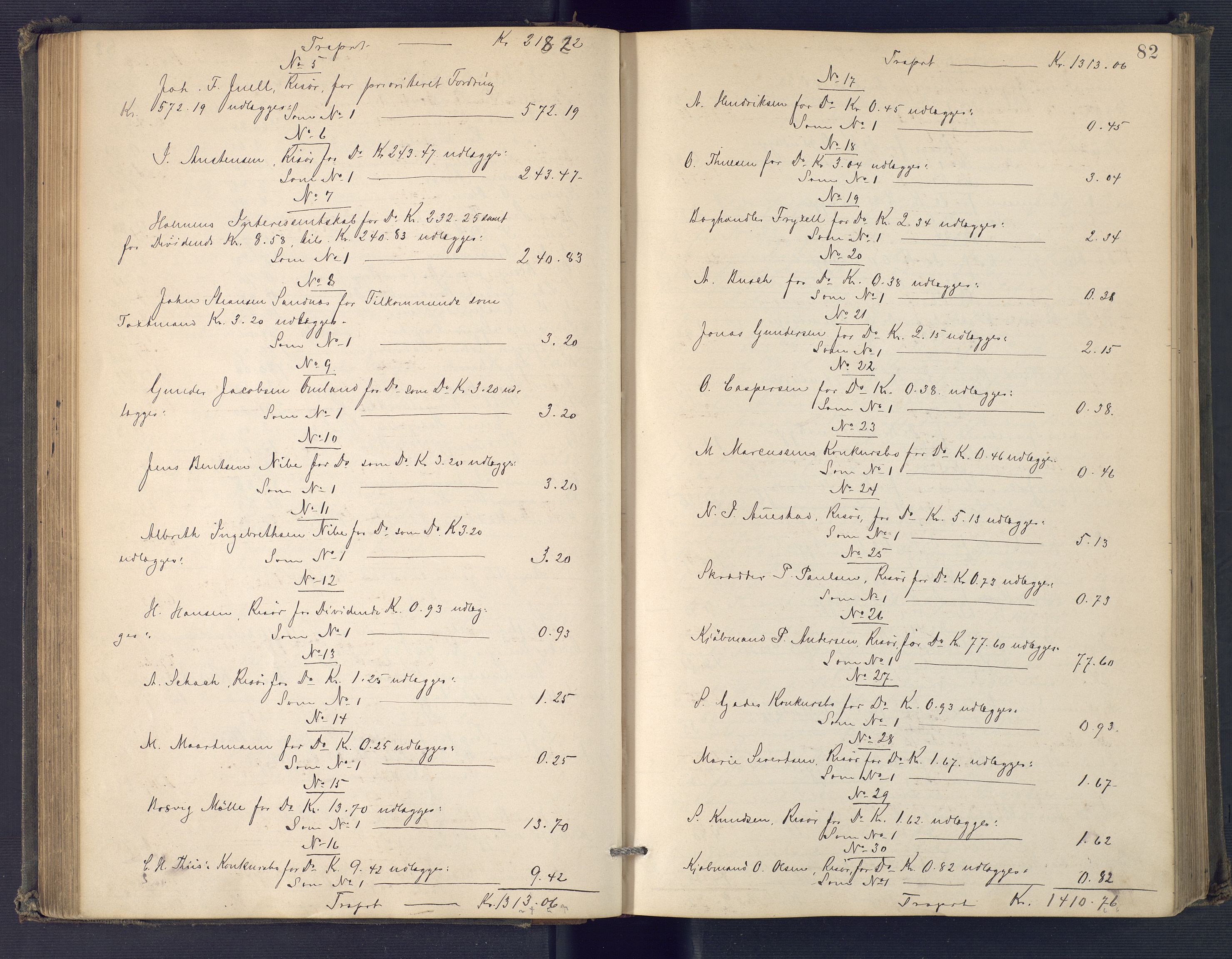 Holt sorenskriveri, SAK/1221-0002/H/Hc/L0034: Skifteutlodningsprotokoll nr. 9, 1884-1890, p. 81b-82a