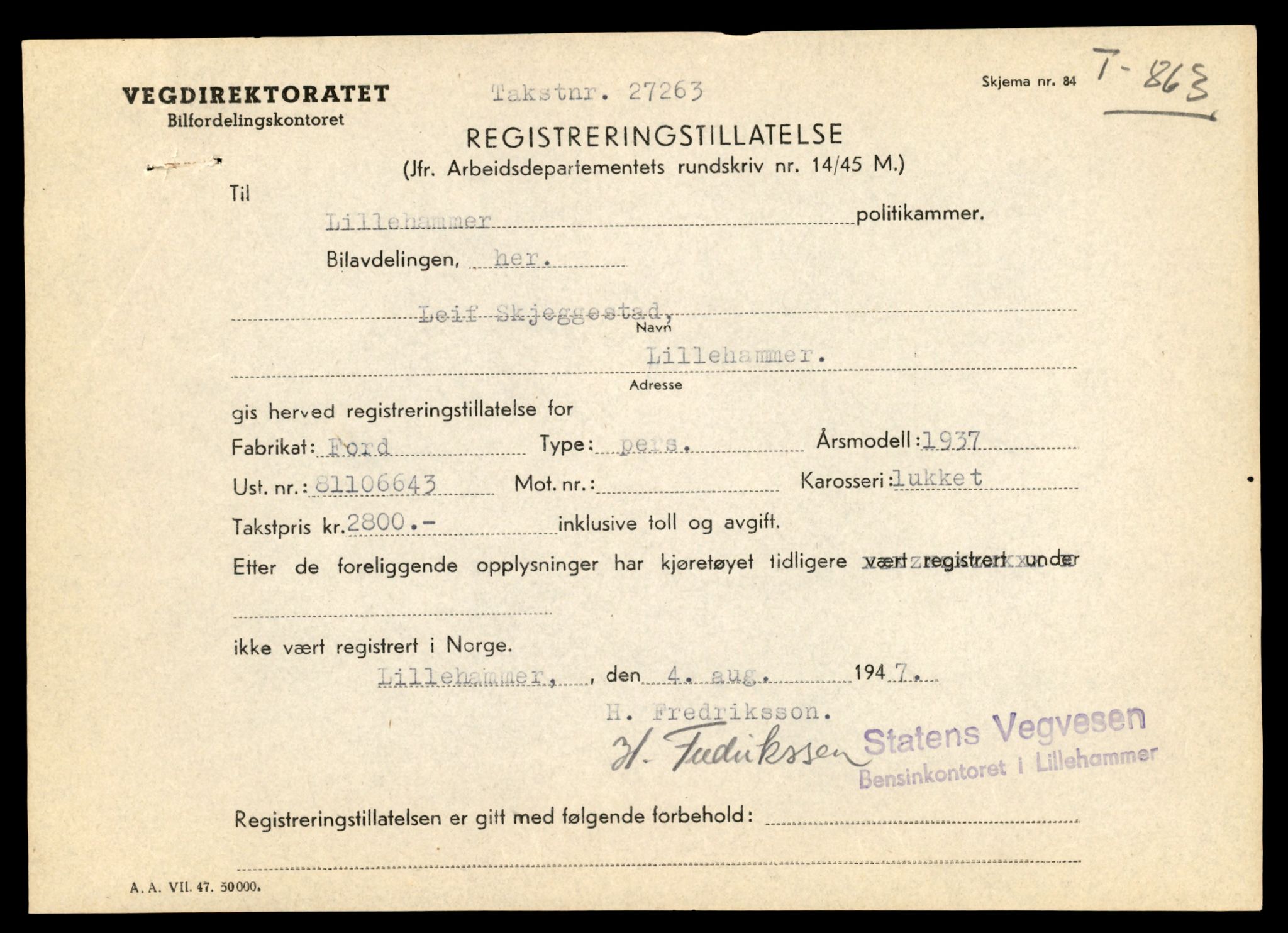 Møre og Romsdal vegkontor - Ålesund trafikkstasjon, AV/SAT-A-4099/F/Fe/L0049: Registreringskort for kjøretøy T 14864 - T 18613, 1927-1998, p. 699