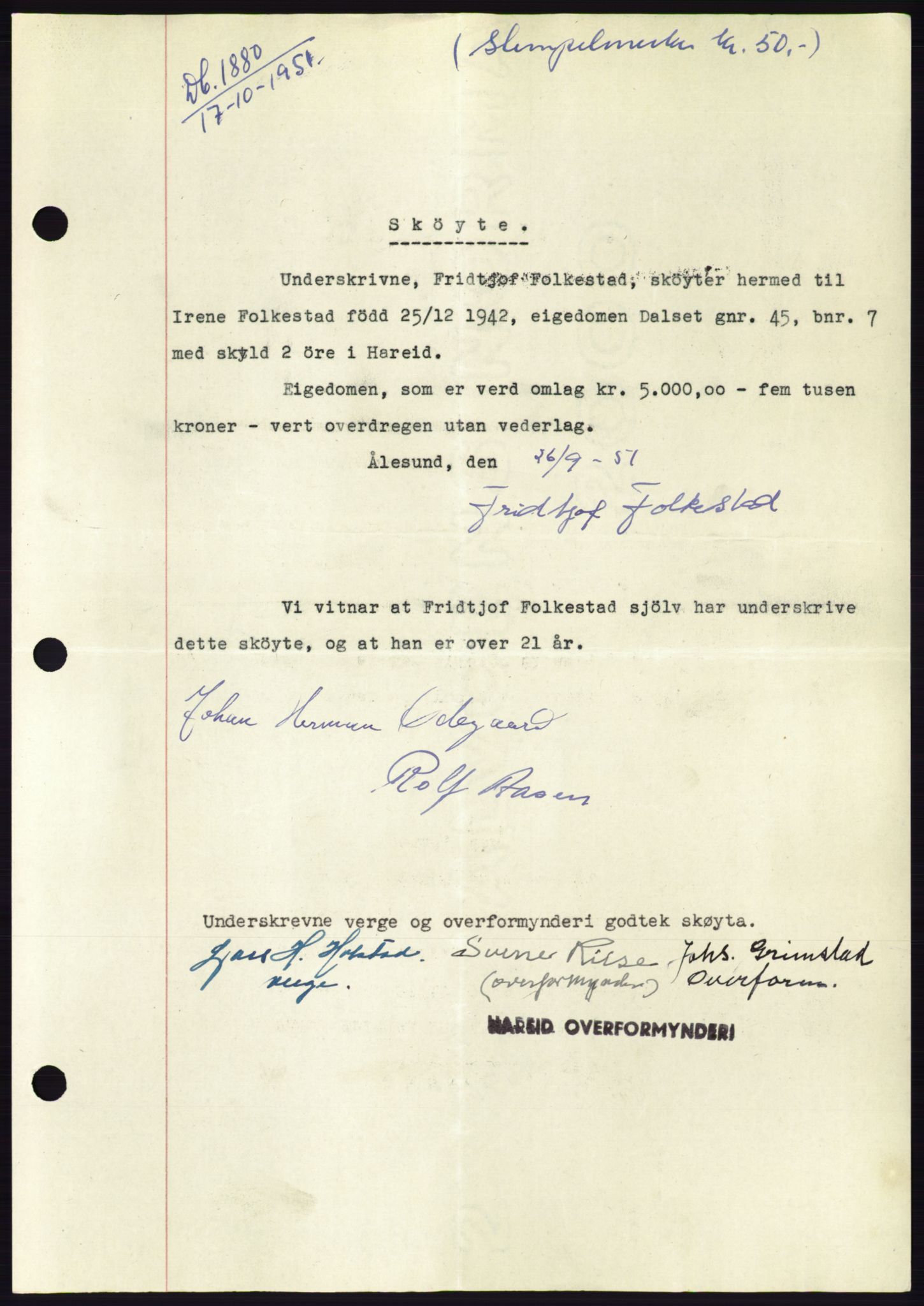 Søre Sunnmøre sorenskriveri, AV/SAT-A-4122/1/2/2C/L0090: Mortgage book no. 16A, 1951-1951, Diary no: : 1880/1951