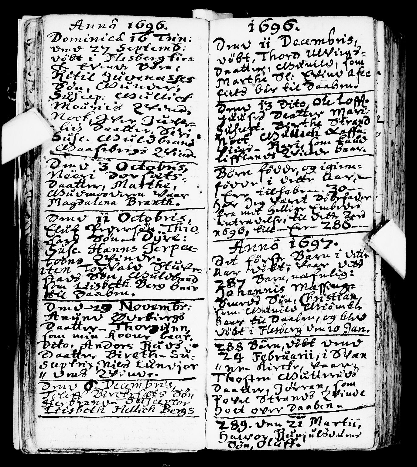 Flesberg kirkebøker, AV/SAKO-A-18/F/Fa/L0001: Parish register (official) no. I 1, 1688-1725