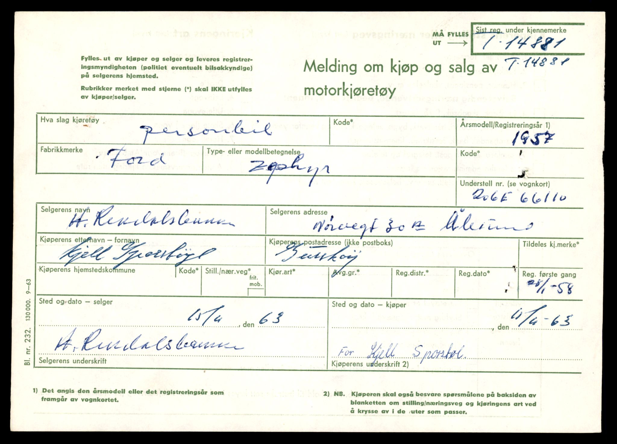 Møre og Romsdal vegkontor - Ålesund trafikkstasjon, AV/SAT-A-4099/F/Fe/L0049: Registreringskort for kjøretøy T 14864 - T 18613, 1927-1998, p. 489