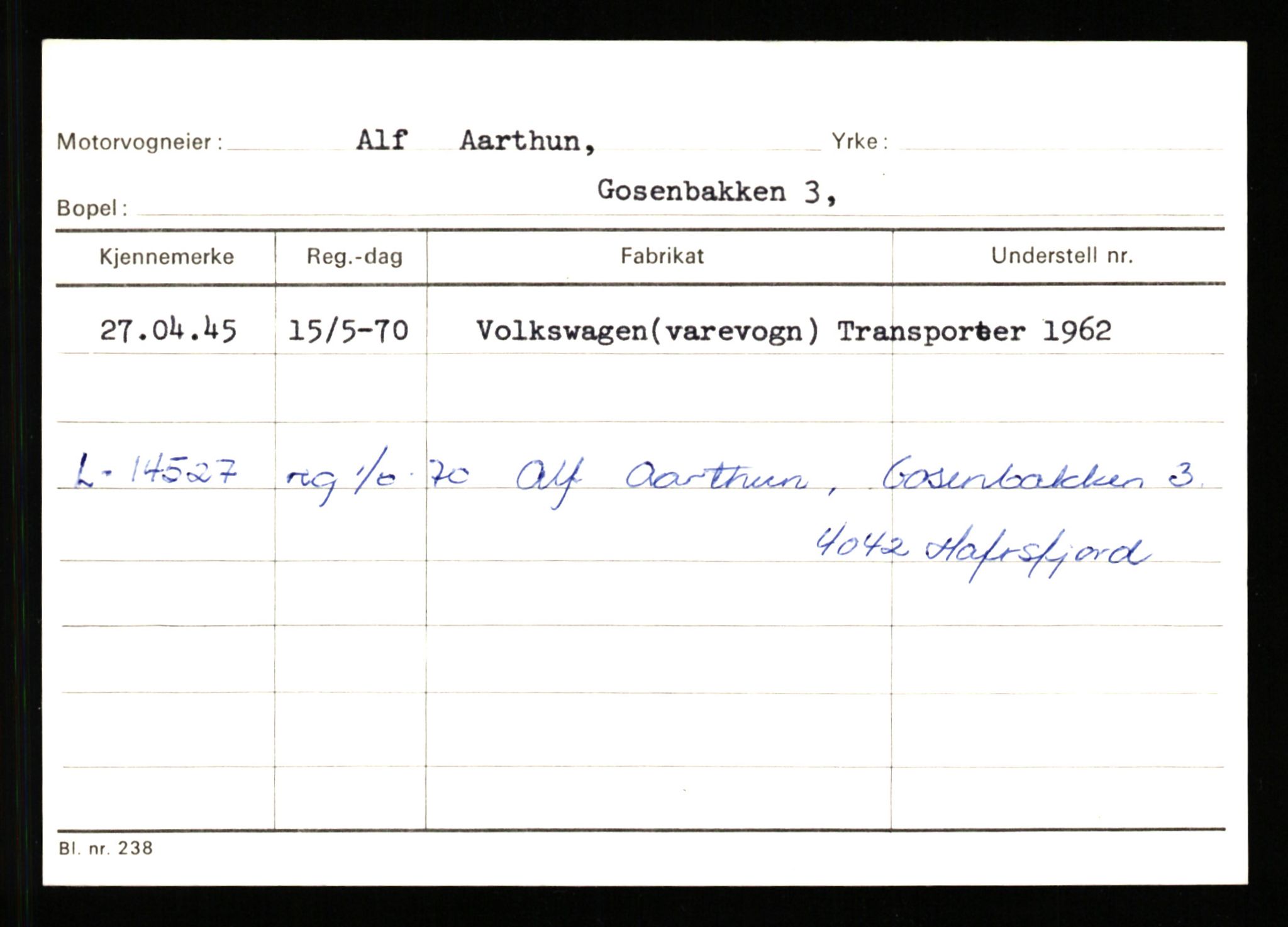 Stavanger trafikkstasjon, AV/SAST-A-101942/0/G/L0011: Registreringsnummer: 240000 - 363477, 1930-1971, p. 935