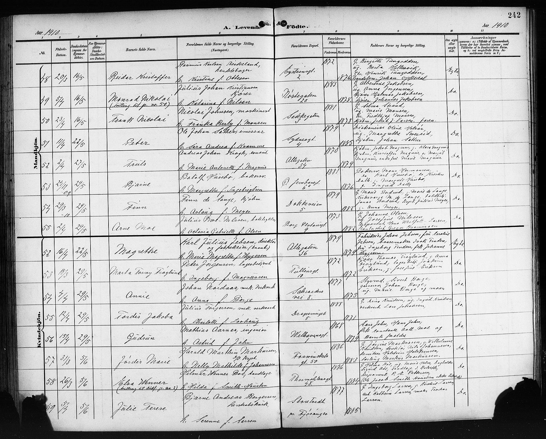 Johanneskirken sokneprestembete, AV/SAB-A-76001/H/Hab: Parish register (copy) no. A 2, 1900-1912, p. 242