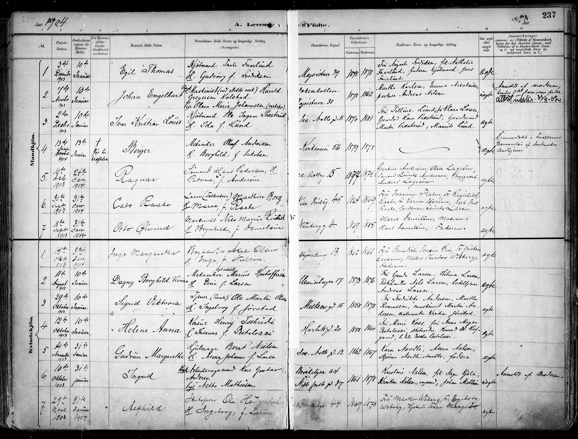 Uranienborg prestekontor Kirkebøker, AV/SAO-A-10877/F/Fa/L0005: Parish register (official) no. I 5, 1895-1907, p. 237