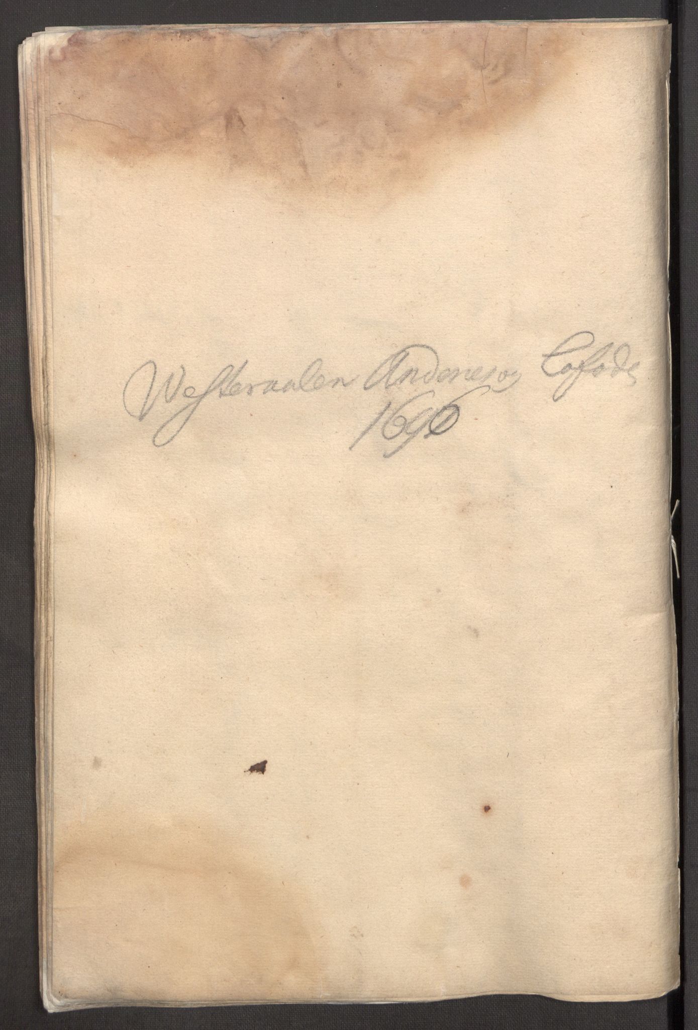 Rentekammeret inntil 1814, Reviderte regnskaper, Fogderegnskap, AV/RA-EA-4092/R67/L4678: Fogderegnskap Vesterålen, Andenes og Lofoten, 1696-1708, p. 41