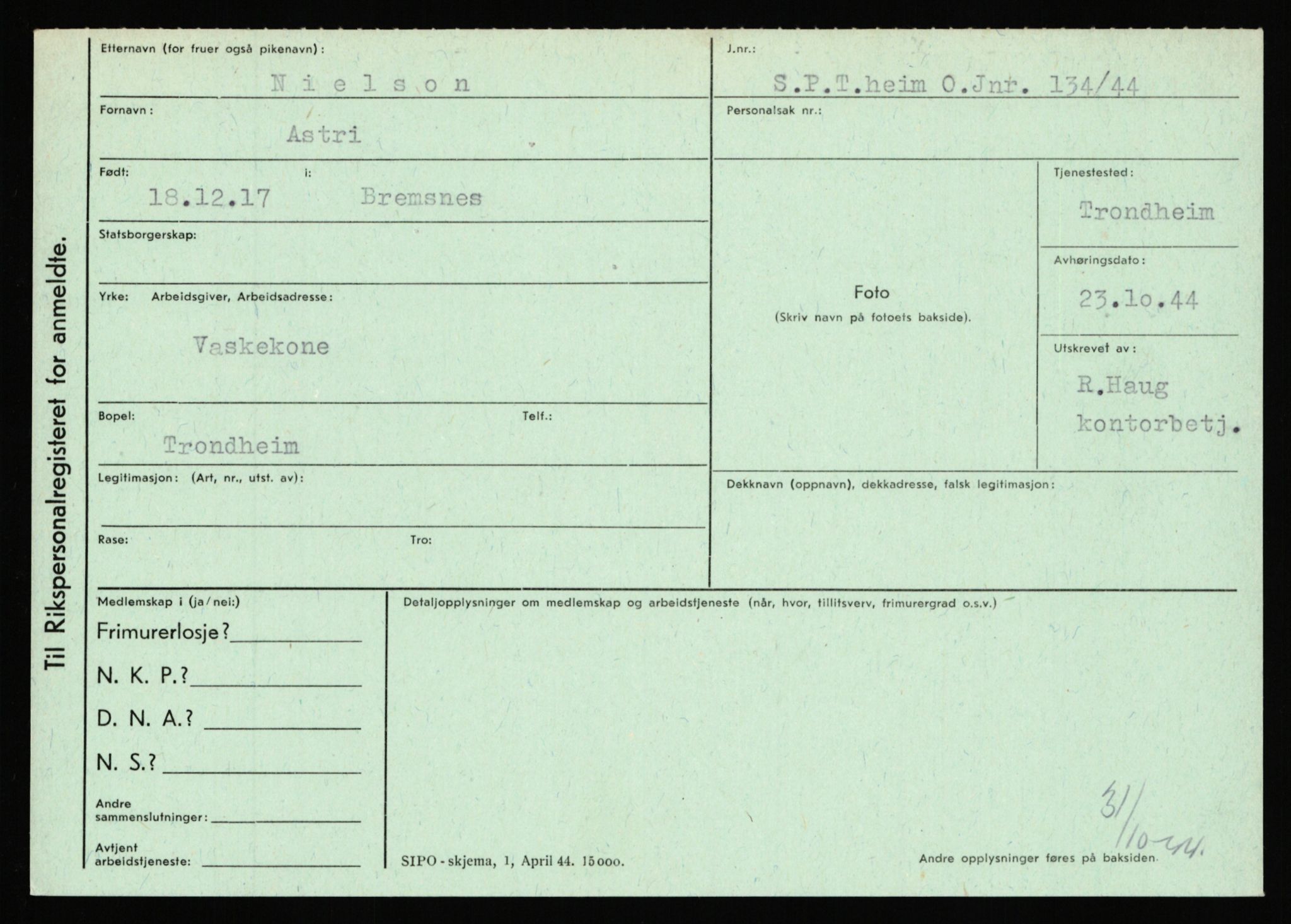 Statspolitiet - Hovedkontoret / Osloavdelingen, AV/RA-S-1329/C/Ca/L0011: Molberg - Nøstvold, 1943-1945, p. 3376