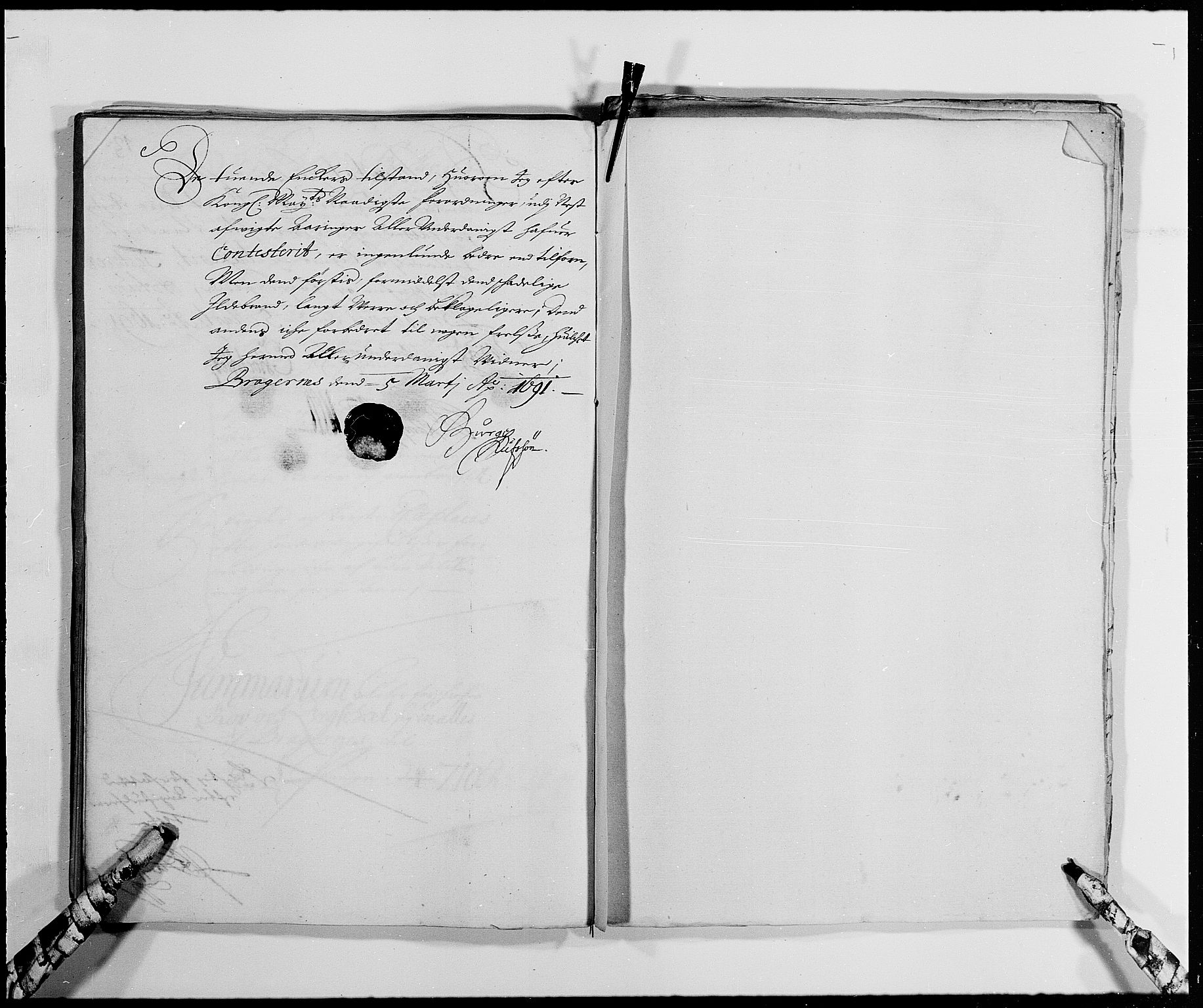 Rentekammeret inntil 1814, Reviderte regnskaper, Byregnskaper, AV/RA-EA-4066/R/Re/L0060: [E5] Kontribusjonsregnskap (med Bragernes), 1685-1693, p. 385