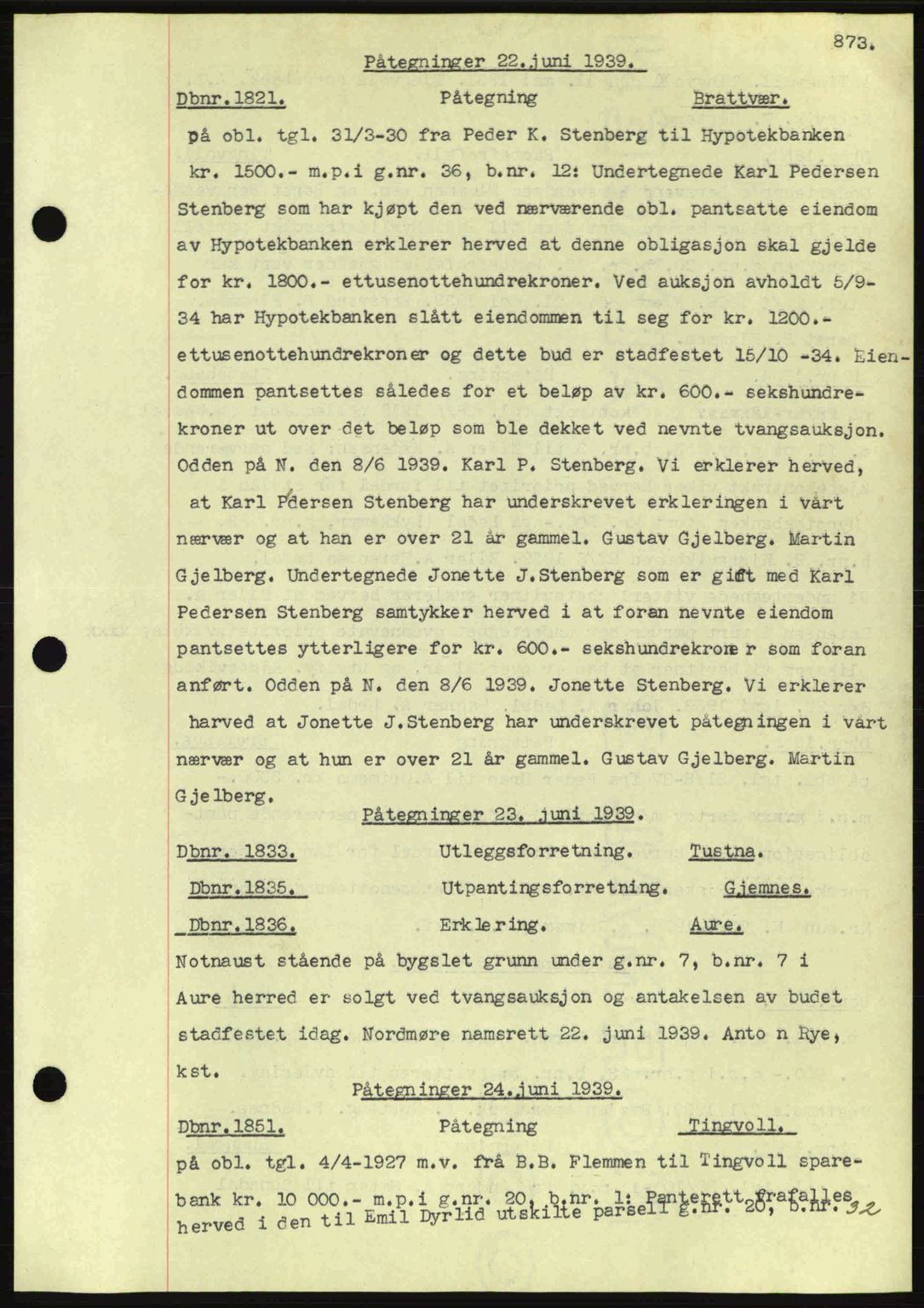 Nordmøre sorenskriveri, AV/SAT-A-4132/1/2/2Ca: Mortgage book no. C80, 1936-1939, Diary no: : 1821/1939