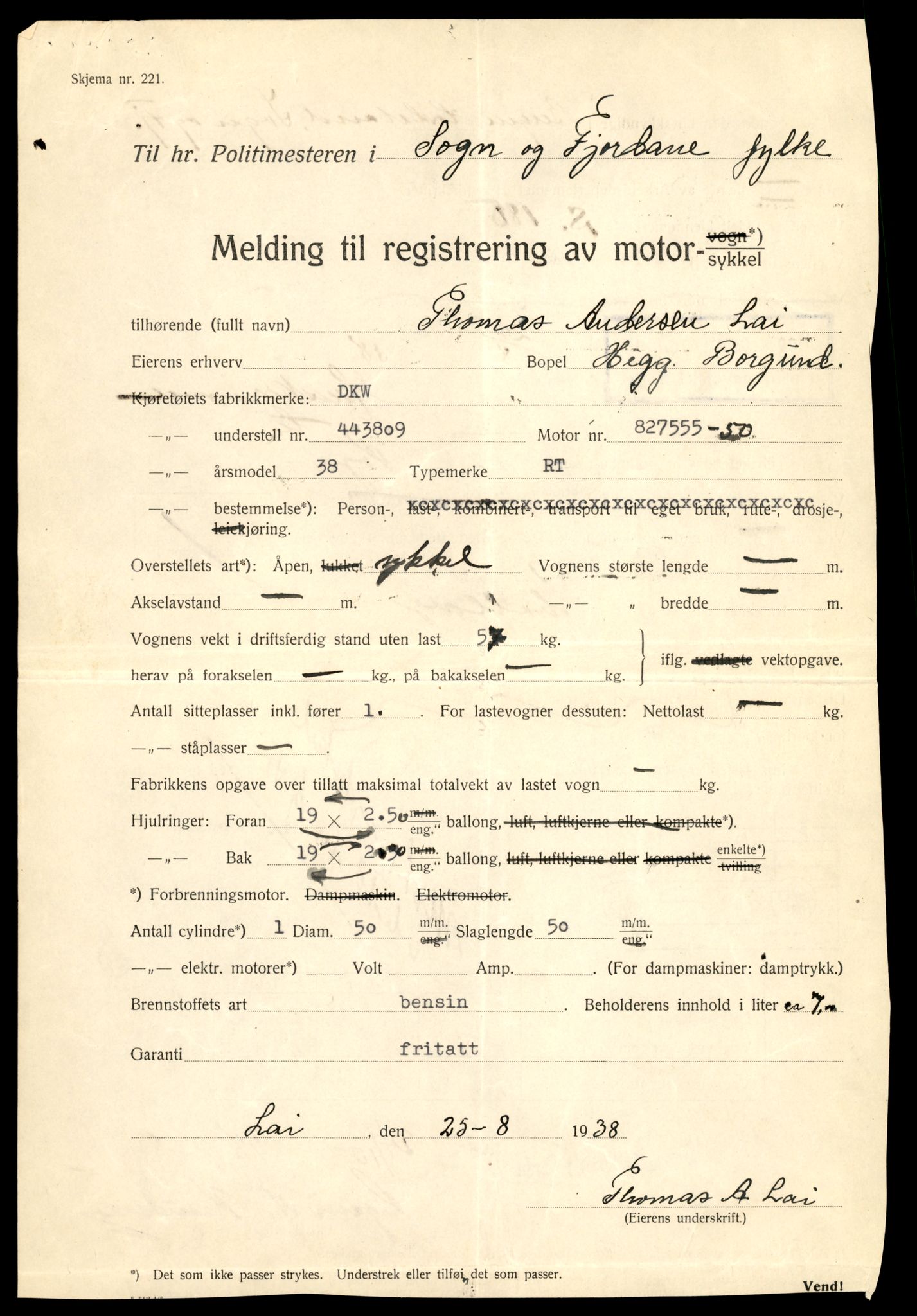 Møre og Romsdal vegkontor - Ålesund trafikkstasjon, AV/SAT-A-4099/F/Fe/L0025: Registreringskort for kjøretøy T 10931 - T 11045, 1927-1998, p. 2736