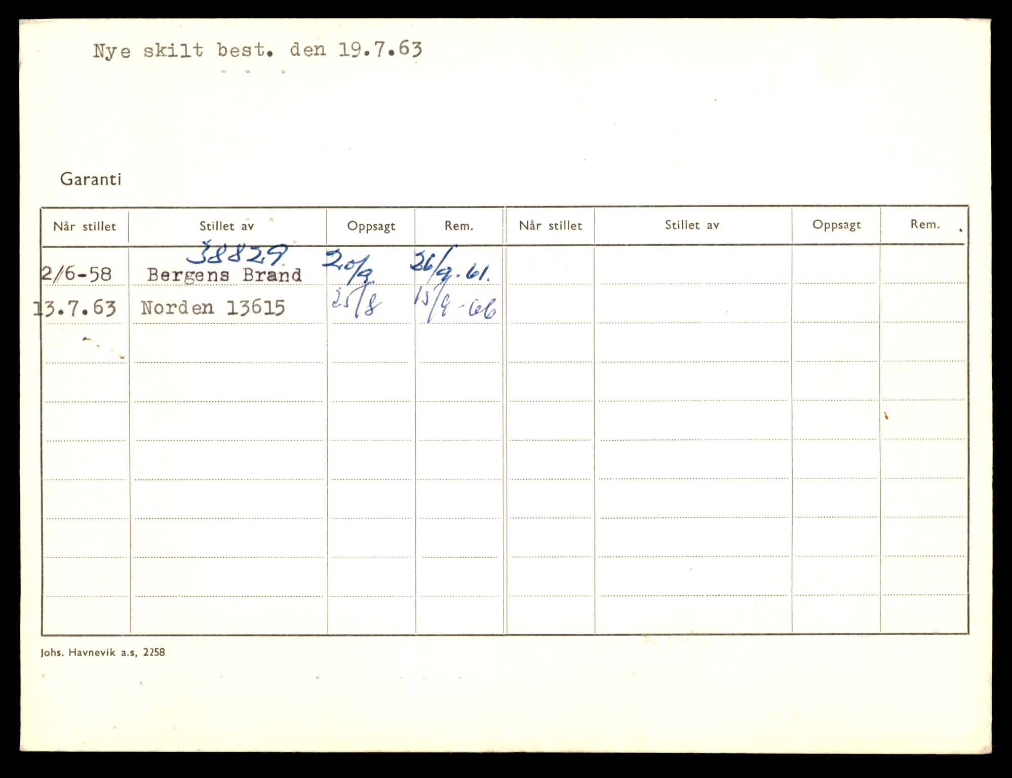 Møre og Romsdal vegkontor - Ålesund trafikkstasjon, AV/SAT-A-4099/F/Fe/L0041: Registreringskort for kjøretøy T 13710 - T 13905, 1927-1998, p. 590