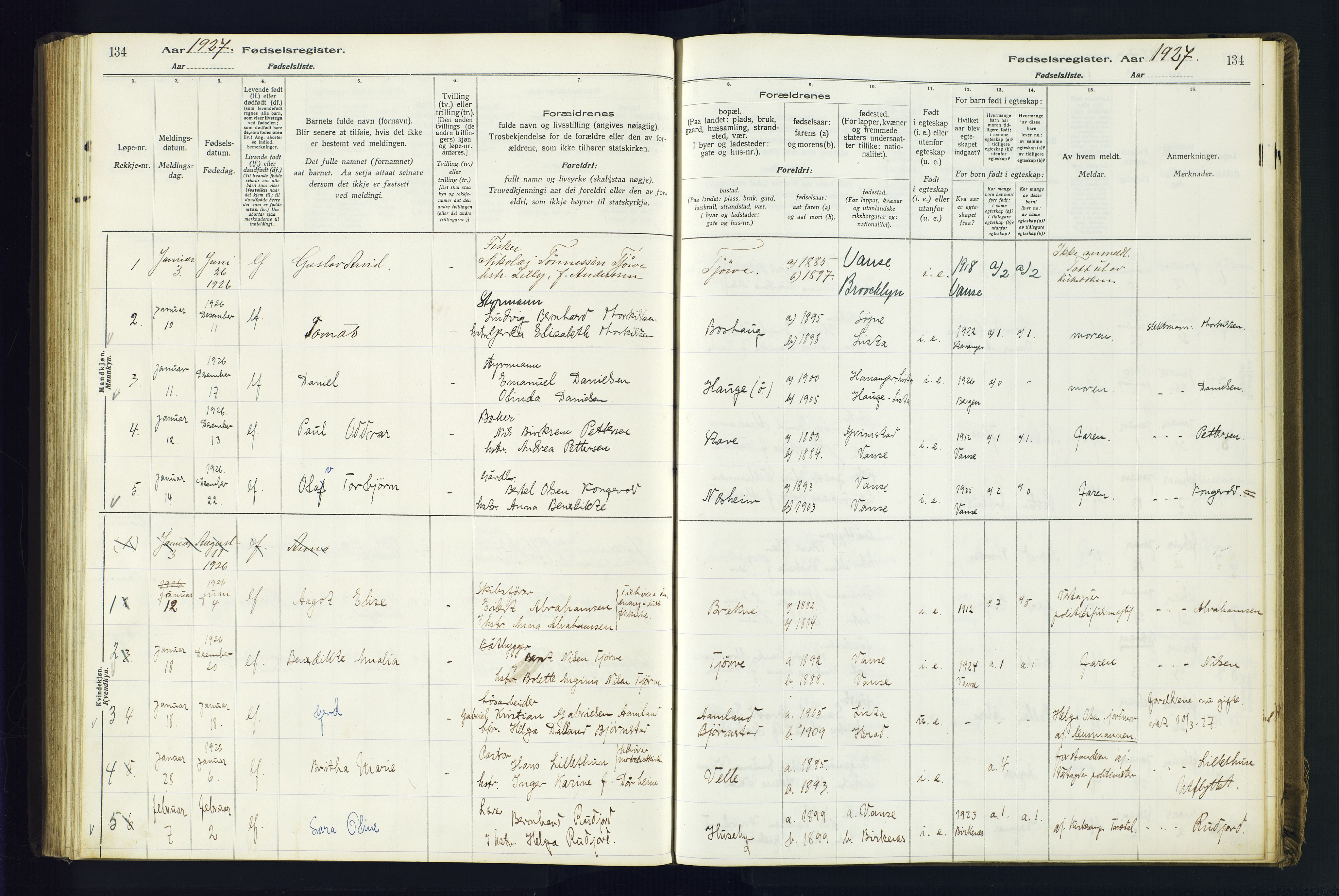 Lista sokneprestkontor, AV/SAK-1111-0027/J/Ja/L0001: Birth register no. A-VI-30, 1916-1934, p. 134