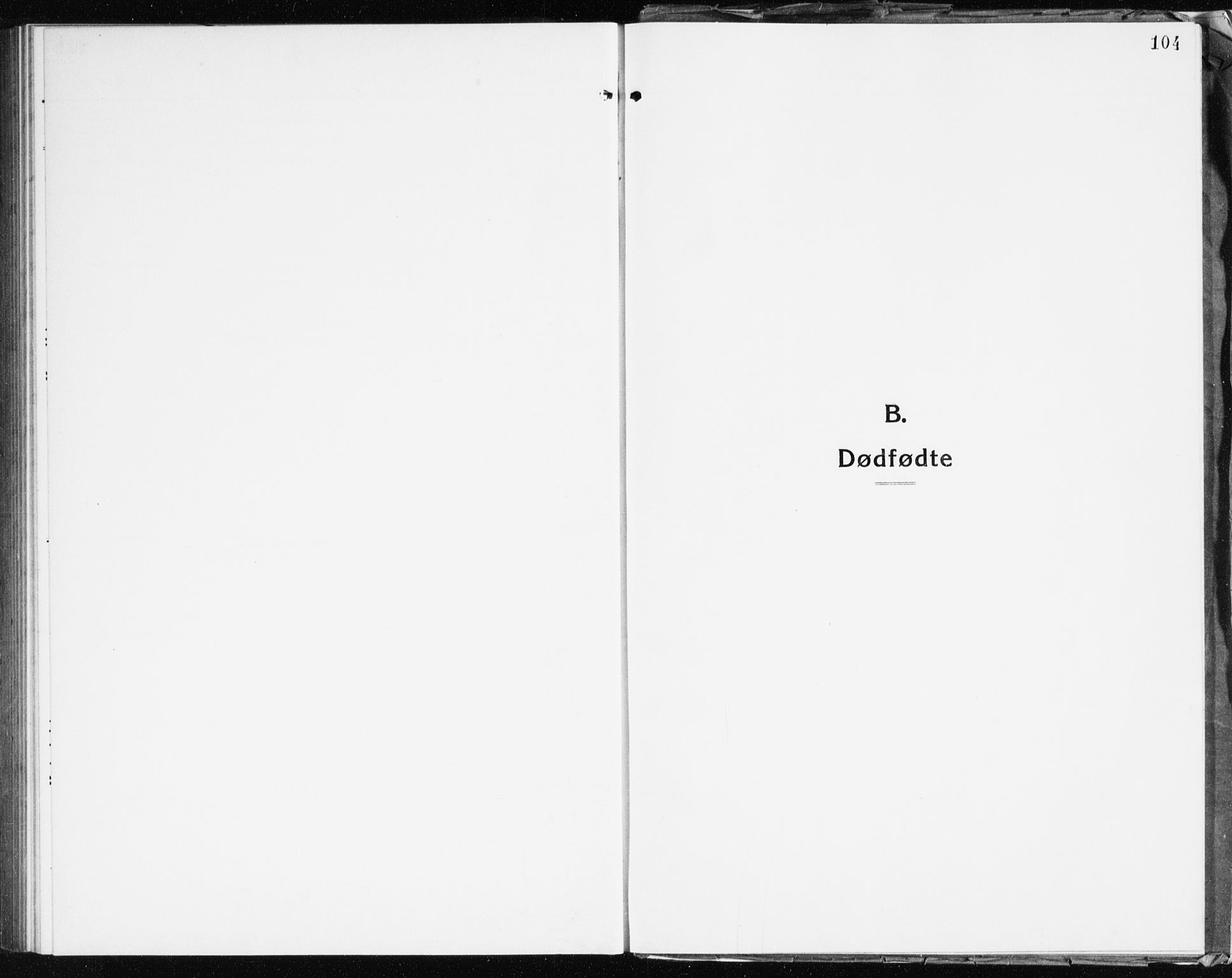 Holt sokneprestkontor, AV/SAK-1111-0021/F/Fb/L0012: Parish register (copy) no. B 12, 1919-1944, p. 104