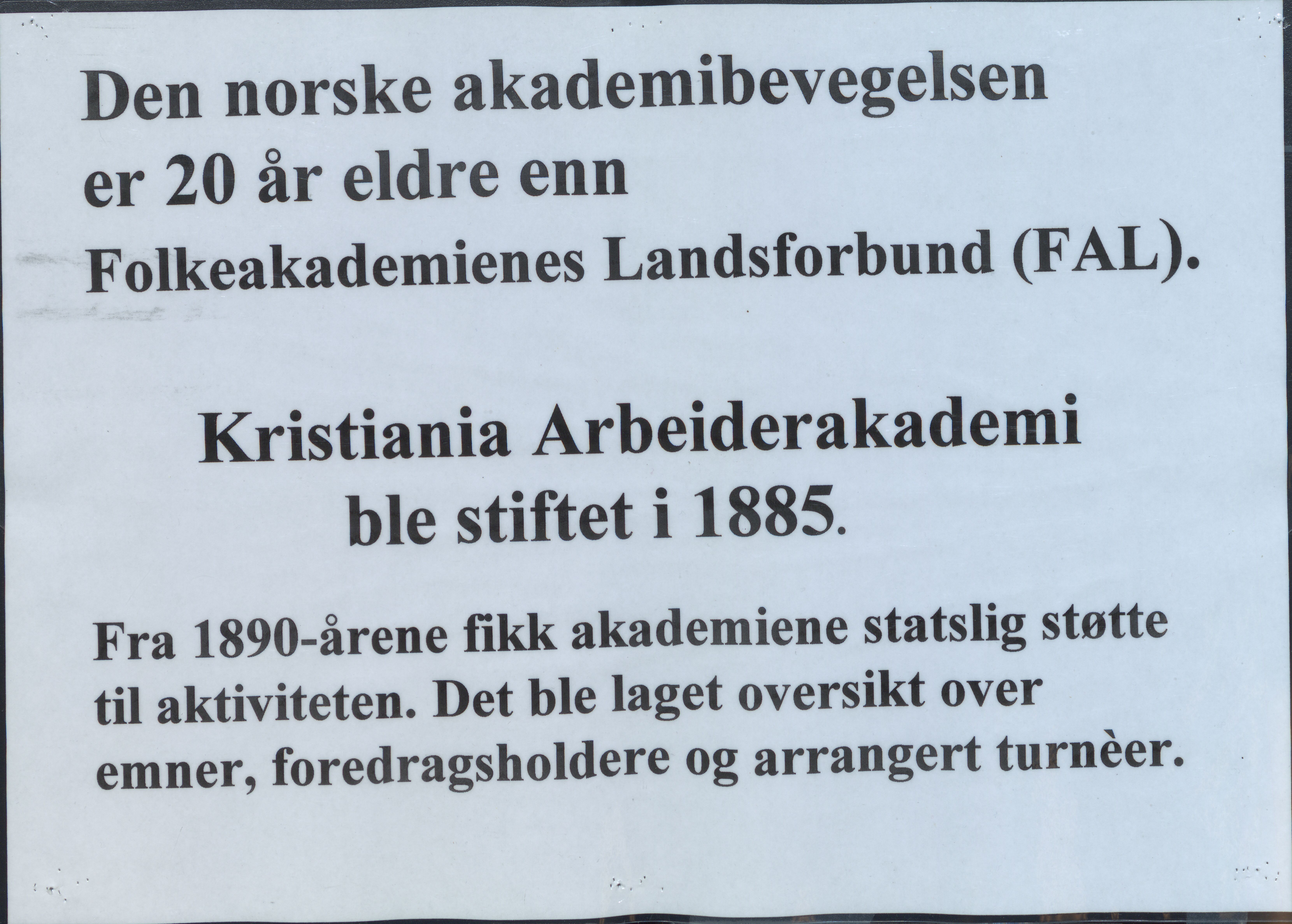Pa 765 - Folkeakademiet i Andebu, VEMU/A-1887/X/L0002: Plakater