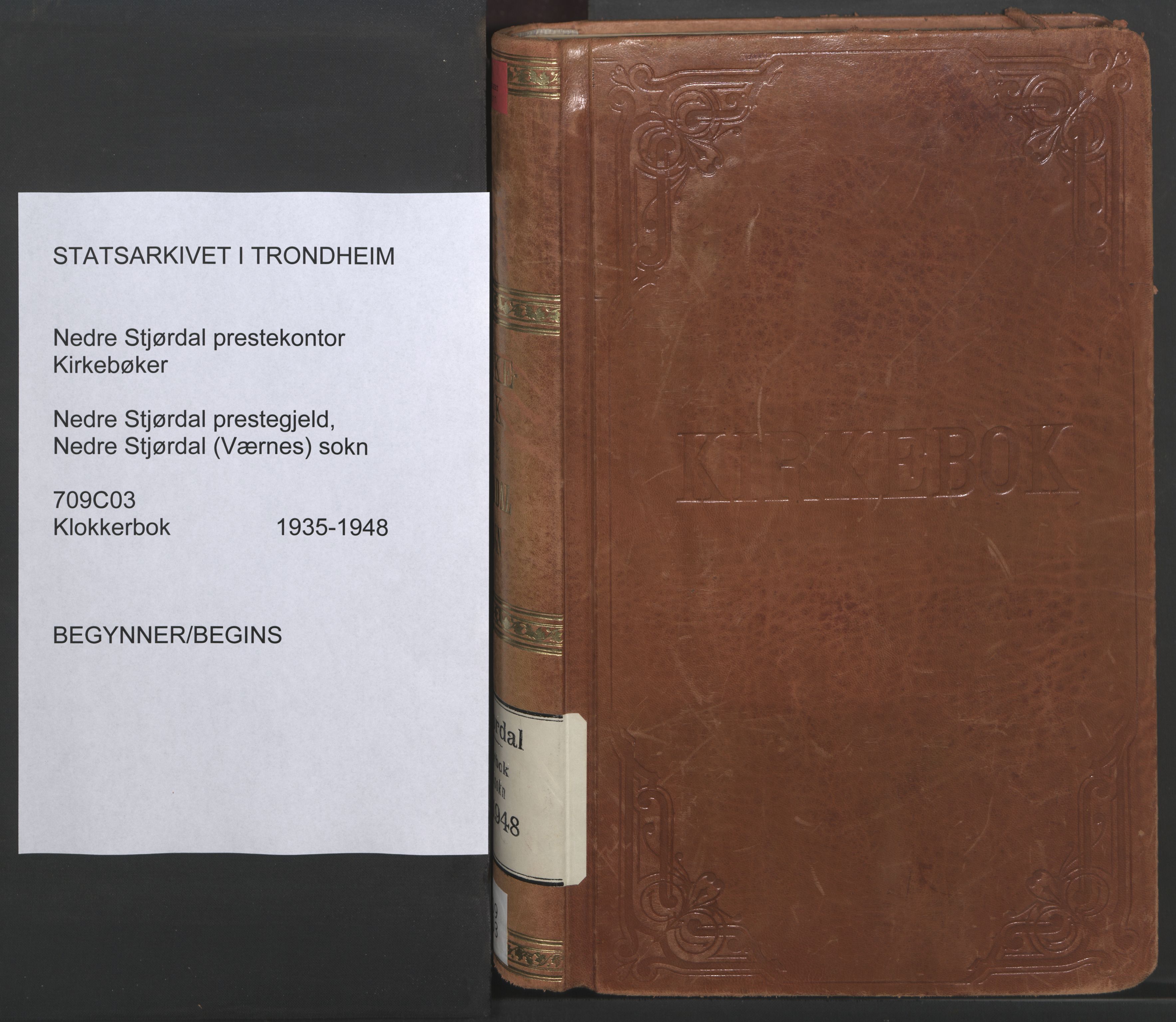 Ministerialprotokoller, klokkerbøker og fødselsregistre - Nord-Trøndelag, SAT/A-1458/709/L0089: Parish register (copy) no. 709C03, 1935-1948