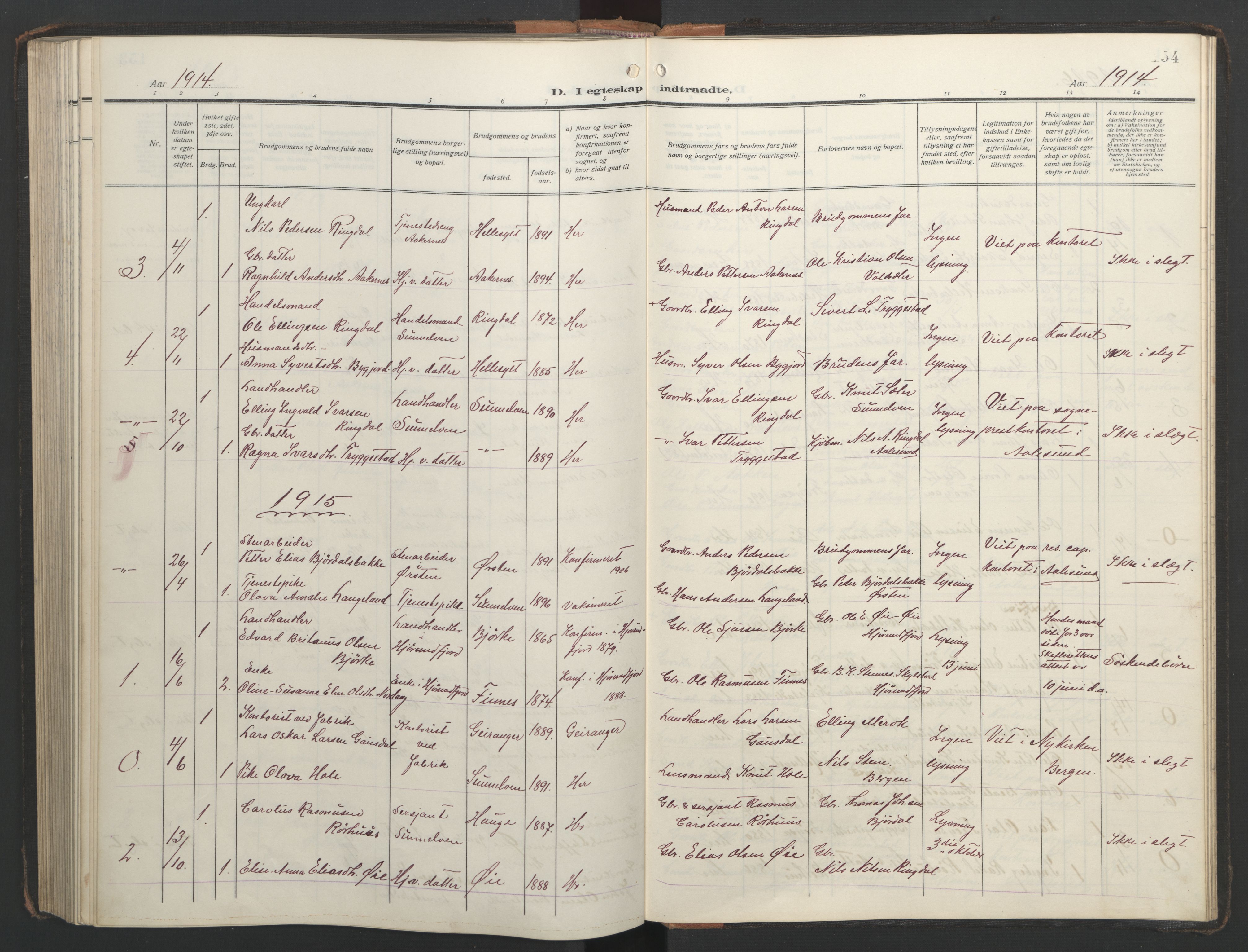 Ministerialprotokoller, klokkerbøker og fødselsregistre - Møre og Romsdal, AV/SAT-A-1454/517/L0232: Parish register (copy) no. 517C05, 1910-1946, p. 154