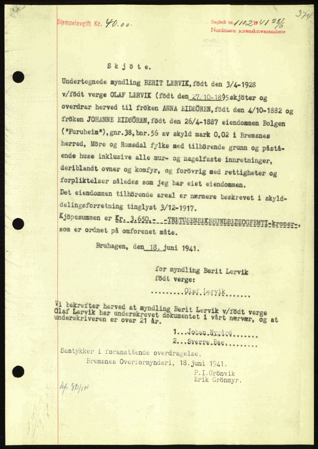 Nordmøre sorenskriveri, SAT/A-4132/1/2/2Ca: Mortgage book no. A90, 1941-1941, Diary no: : 1102/1941