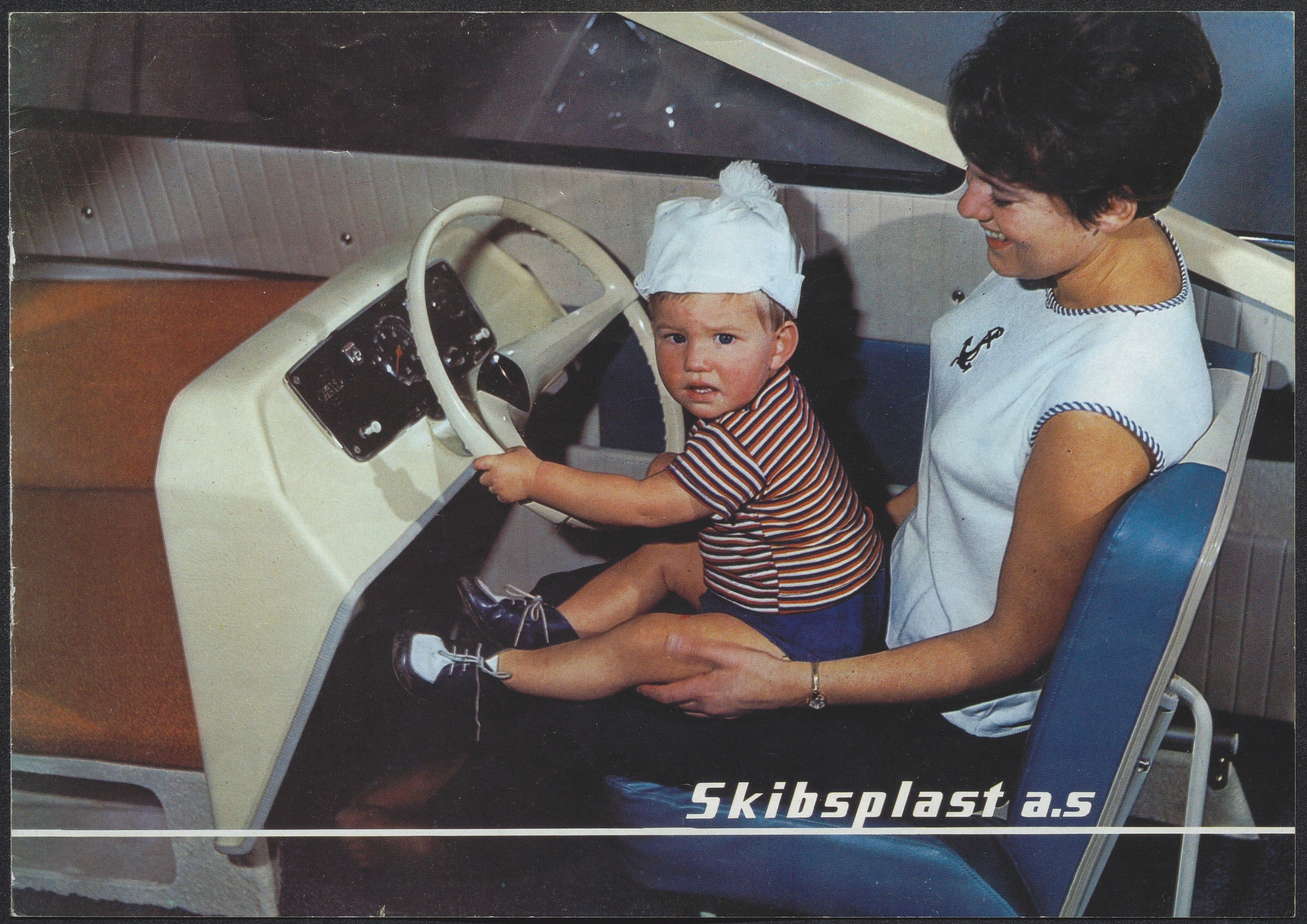 Skibsplast, AAKS/PA-2968/01/X/X01/L0001/0009: Brosjyrer / Seamaster sliding top (1965-1969). Seamaster Convertible (1964-1965). Seamaster Day Cruiser (1965-1969/70). Sportsmann De Luxe (1964-1971). Sportsmann 13' åpen (1960-1964). Junior åpen (1960-1964). Junior m/dekk (1964-1973)., 1960-1973