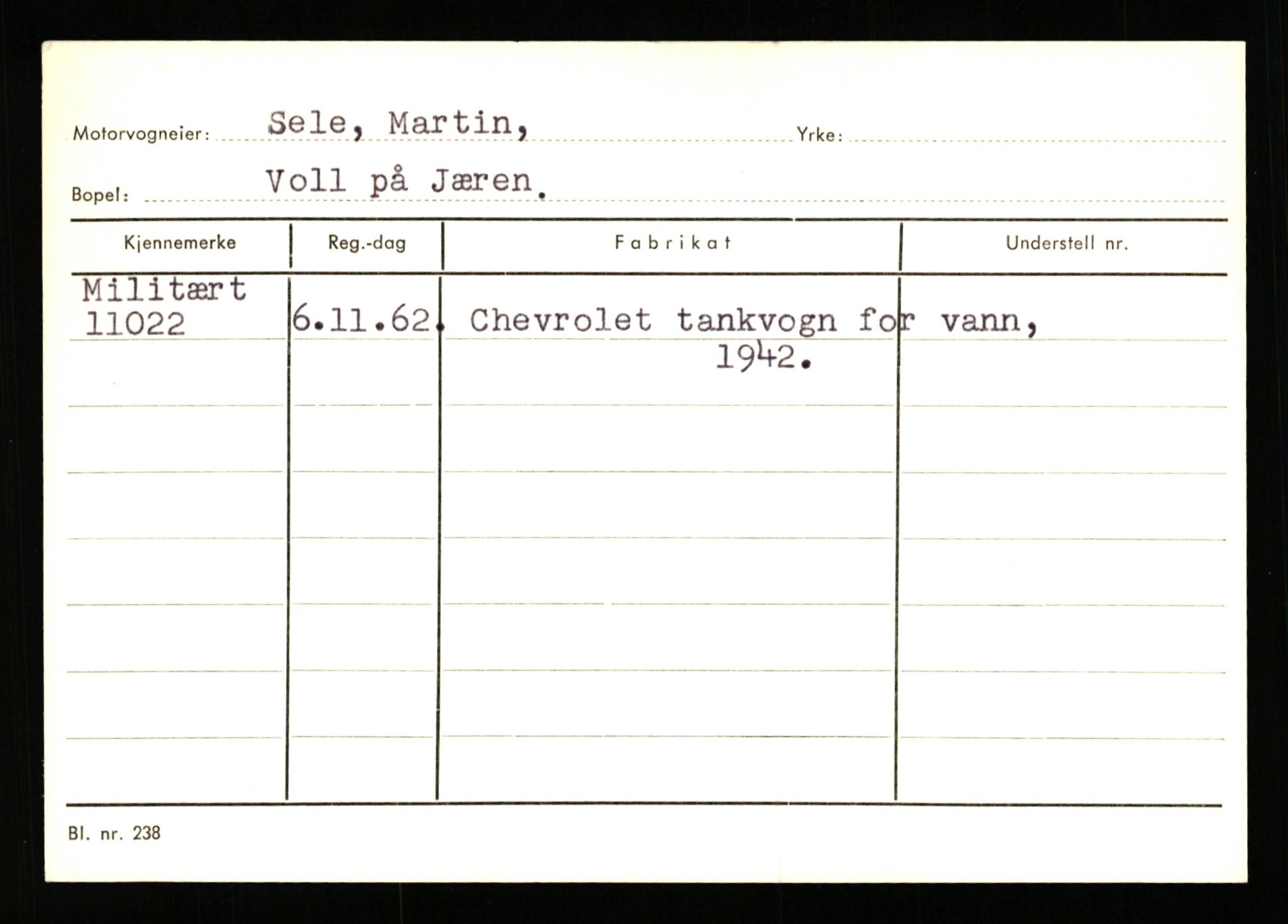 Stavanger trafikkstasjon, AV/SAST-A-101942/0/G/L0003: Registreringsnummer: 10466 - 15496, 1930-1971, p. 551