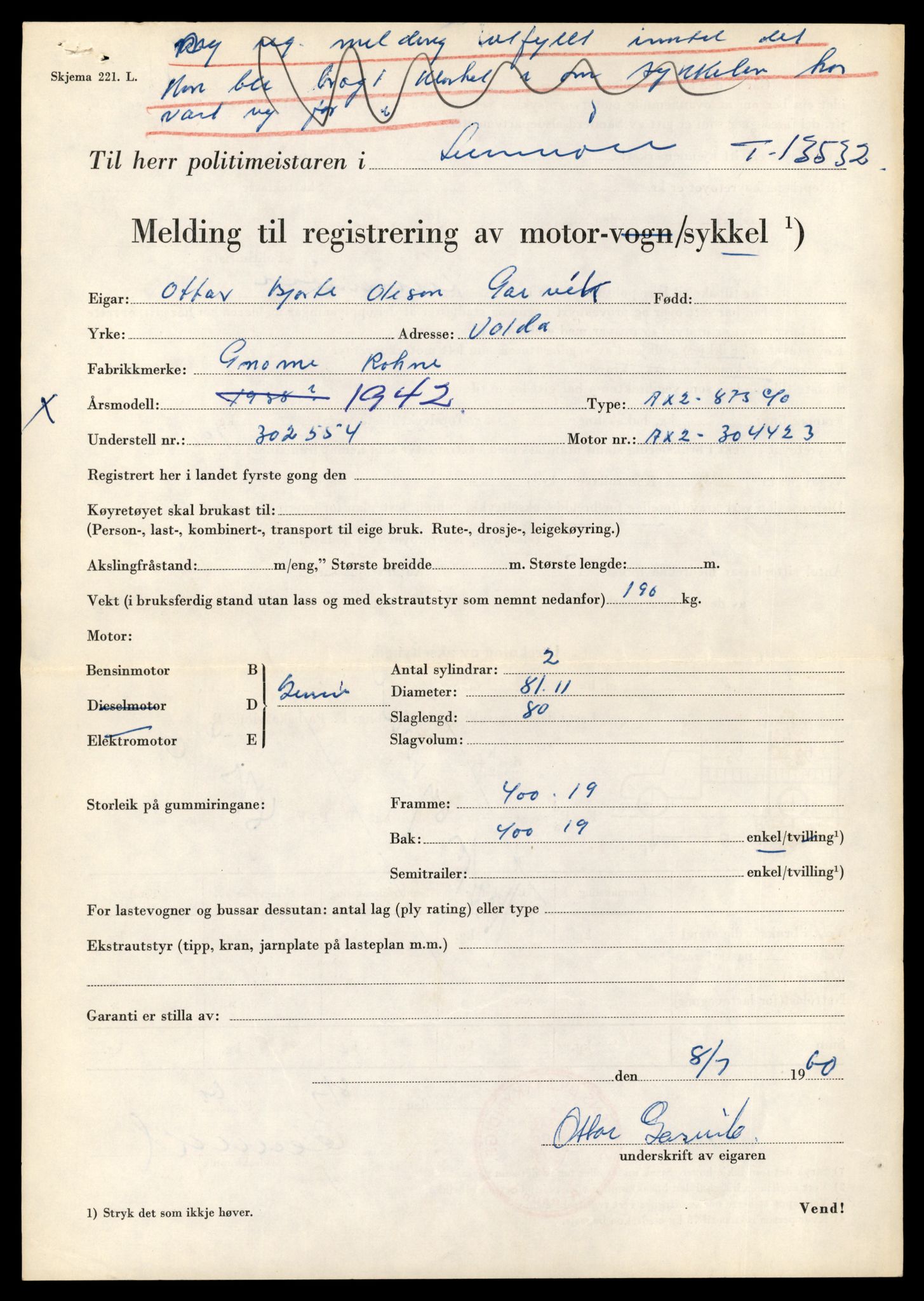 Møre og Romsdal vegkontor - Ålesund trafikkstasjon, AV/SAT-A-4099/F/Fe/L0040: Registreringskort for kjøretøy T 13531 - T 13709, 1927-1998, p. 39