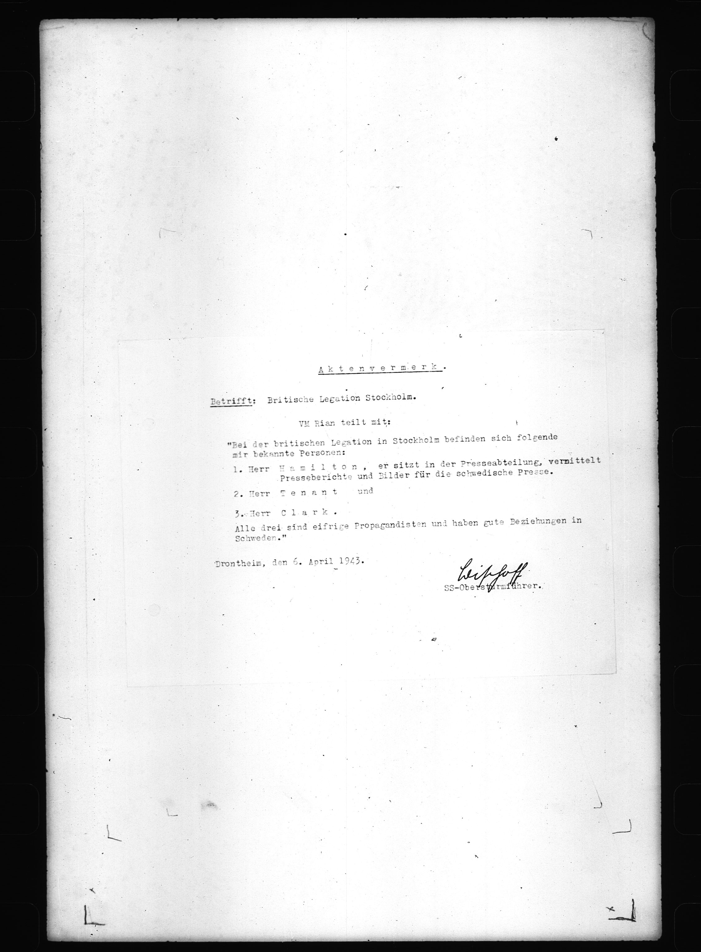 Documents Section, RA/RAFA-2200/V/L0074: Filmbiter uten nummer., 1940-1945, p. 74