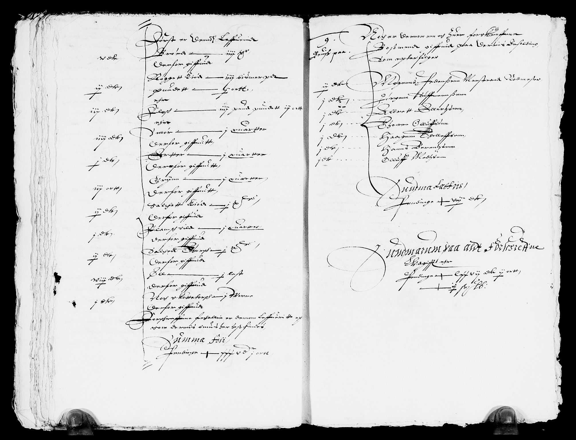 Rentekammeret inntil 1814, Reviderte regnskaper, Lensregnskaper, AV/RA-EA-5023/R/Rb/Rba/L0027: Akershus len, 1611-1612