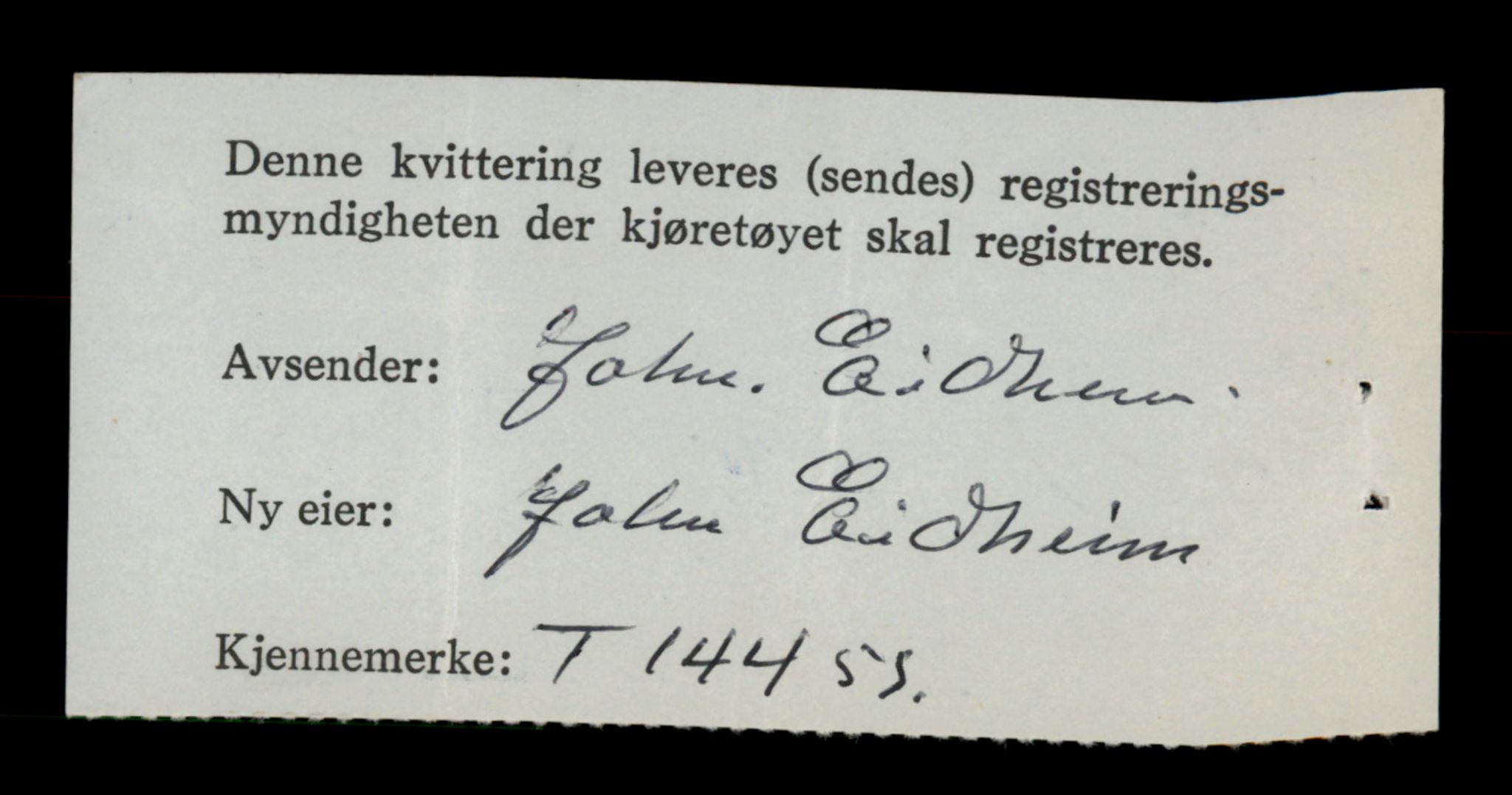 Møre og Romsdal vegkontor - Ålesund trafikkstasjon, AV/SAT-A-4099/F/Fe/L0046: Registreringskort for kjøretøy T 14445 - T 14579, 1927-1998