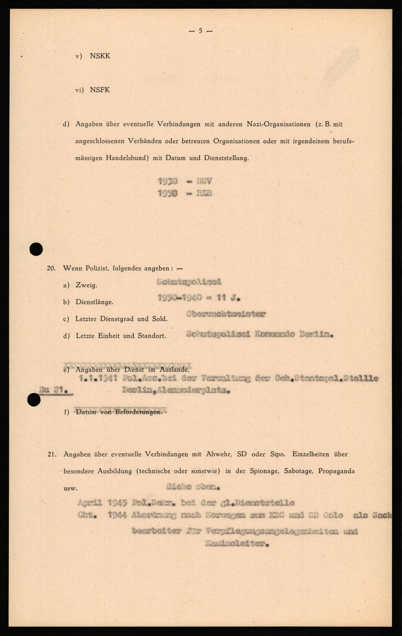 Forsvaret, Forsvarets overkommando II, AV/RA-RAFA-3915/D/Db/L0029: CI Questionaires. Tyske okkupasjonsstyrker i Norge. Tyskere., 1945-1946, p. 473