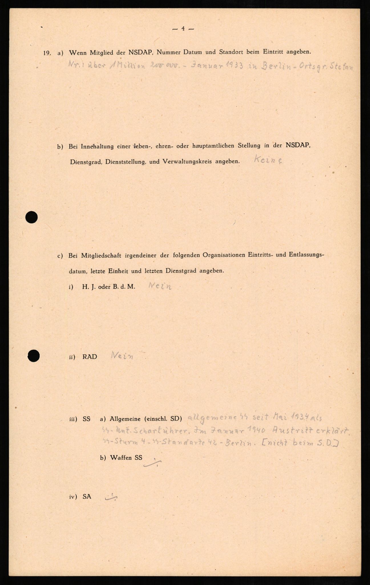 Forsvaret, Forsvarets overkommando II, RA/RAFA-3915/D/Db/L0010: CI Questionaires. Tyske okkupasjonsstyrker i Norge. Tyskere., 1945-1946, p. 148