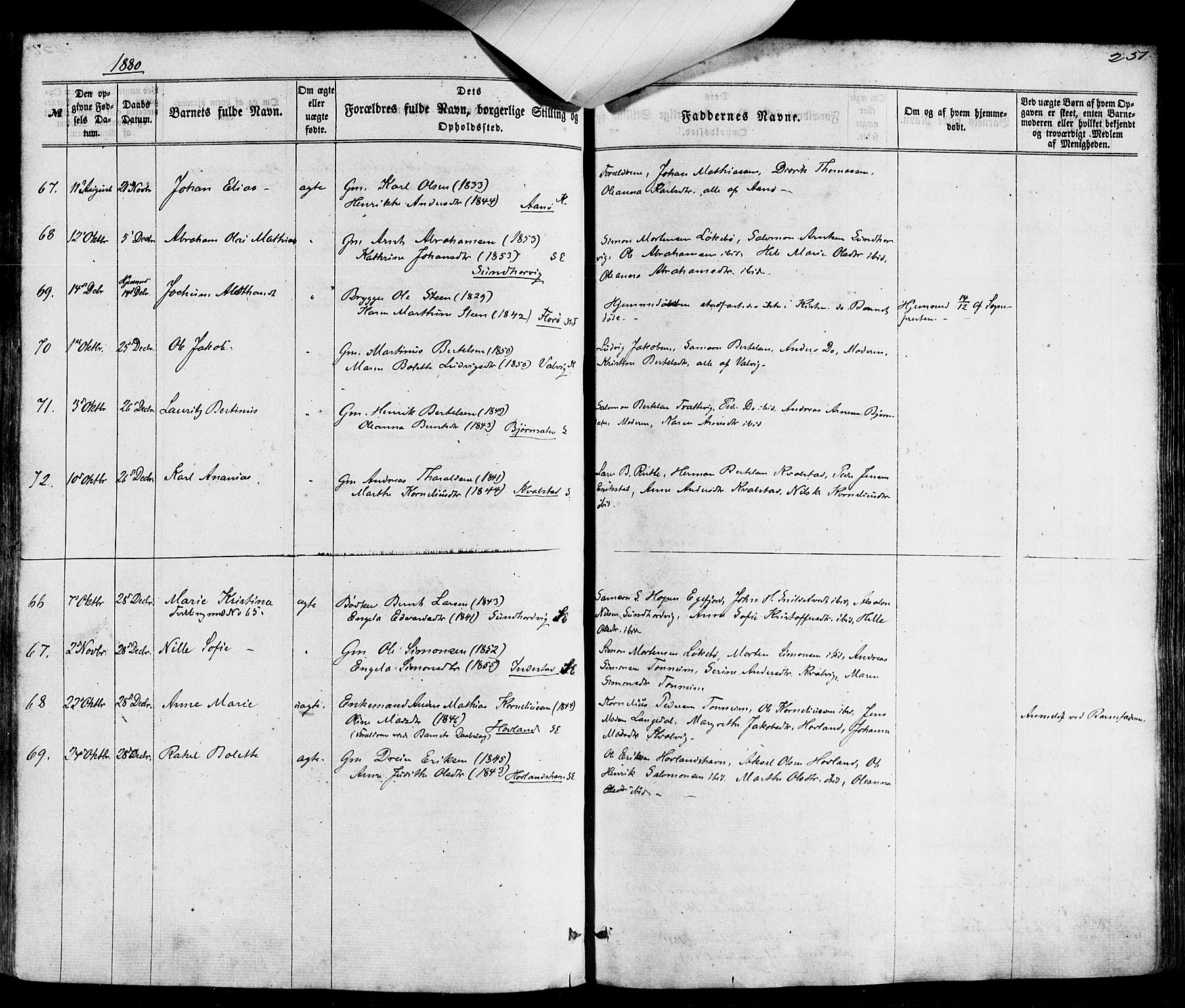 Kinn sokneprestembete, SAB/A-80801/H/Haa/Haaa/L0006: Parish register (official) no. A 6, 1857-1885, p. 251
