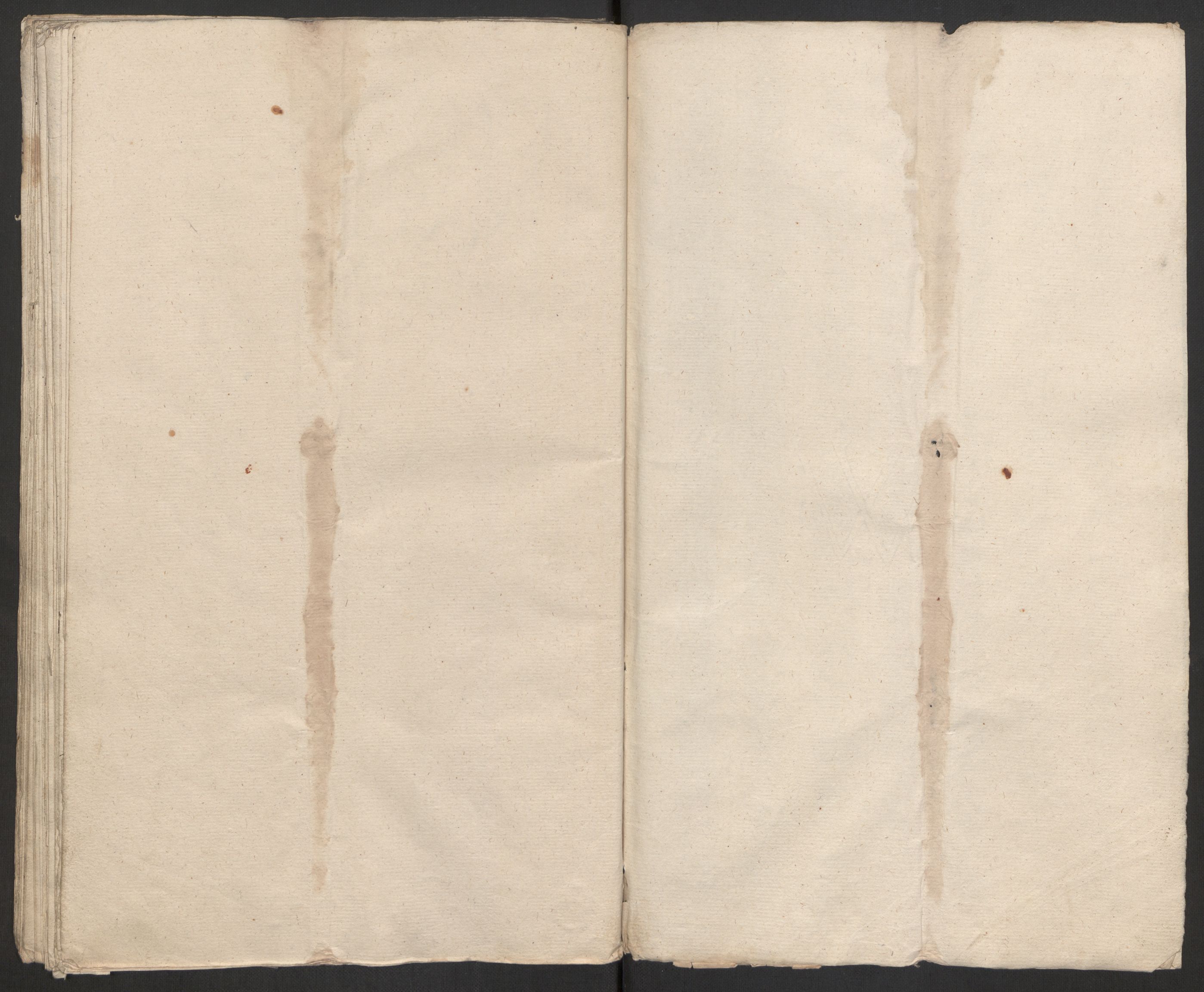 Rentekammeret inntil 1814, Reviderte regnskaper, Fogderegnskap, RA/EA-4092/R56/L3754: Fogderegnskap Nordmøre, 1721, p. 247